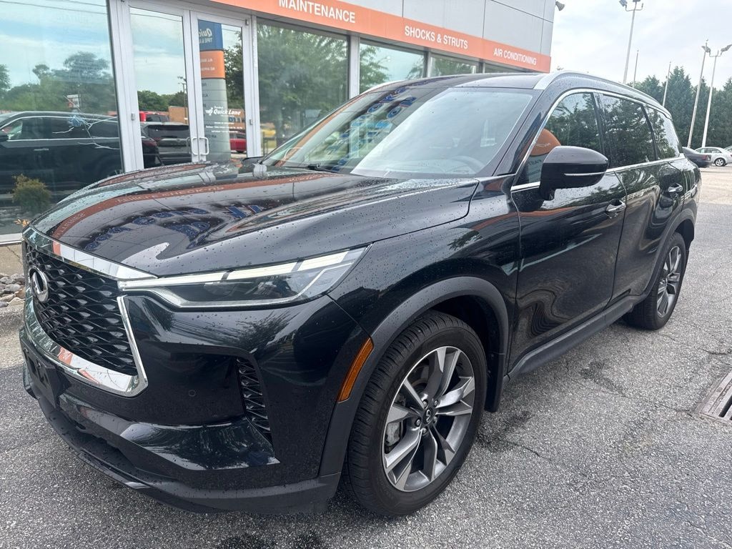 Used 2023 INFINITI QX60 Luxe SUV