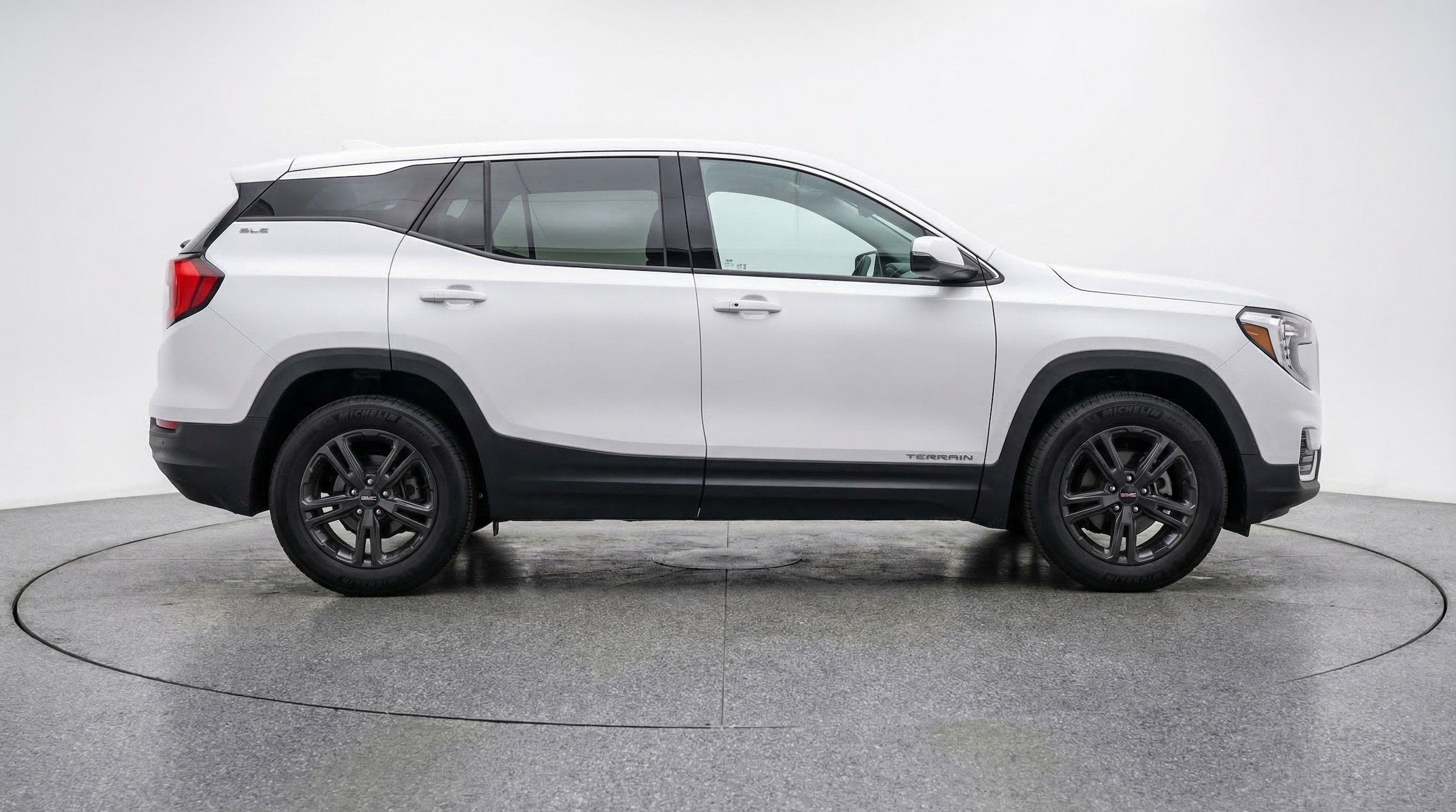 Thumbnail: 2024 GMC Terrain - 8