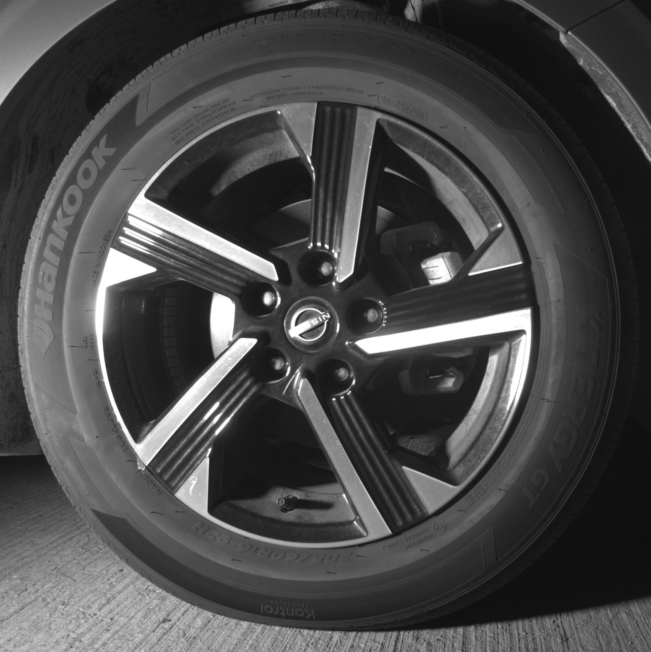 Thumbnail: 2025 Nissan Sentra - 10