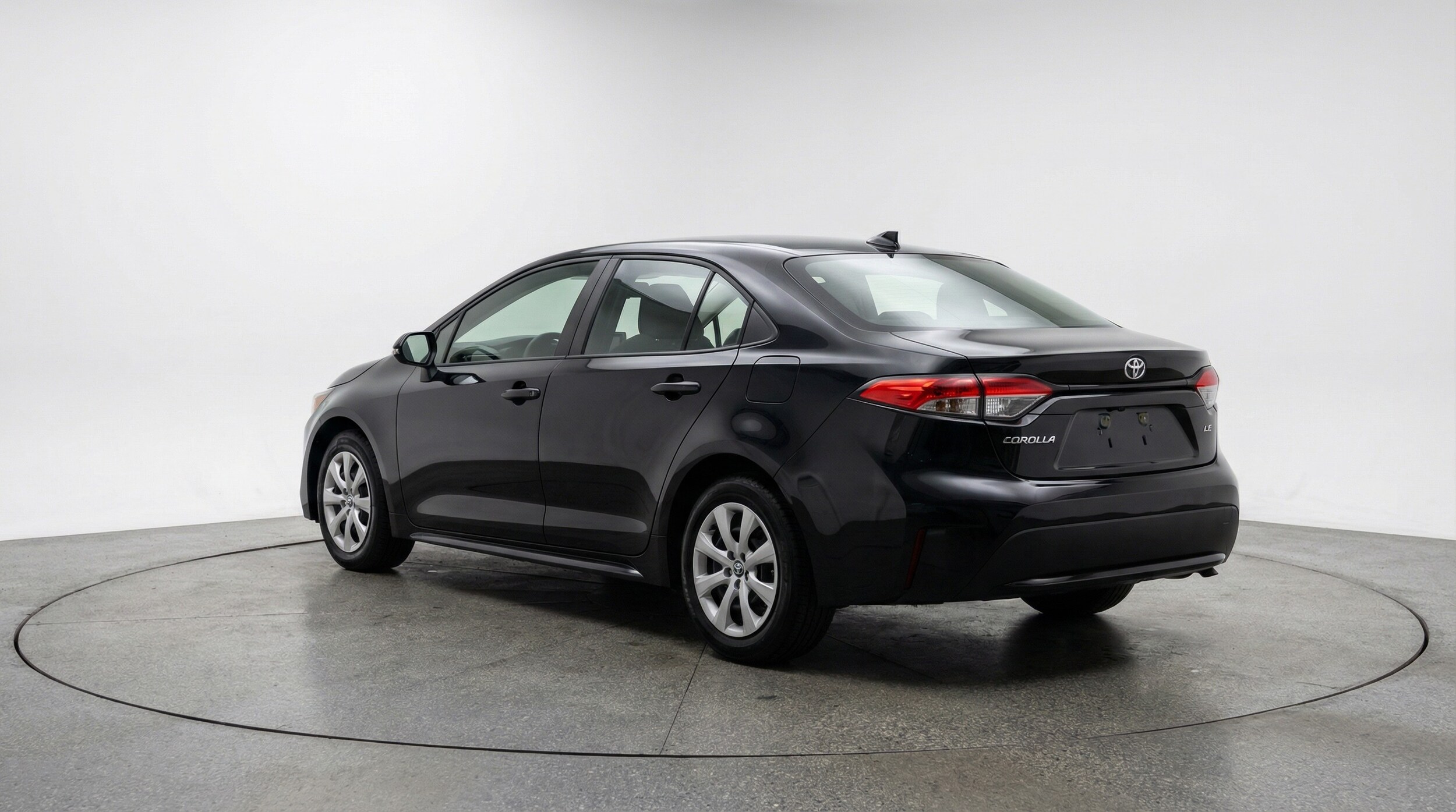 Thumbnail: 2025 Toyota Corolla - 5