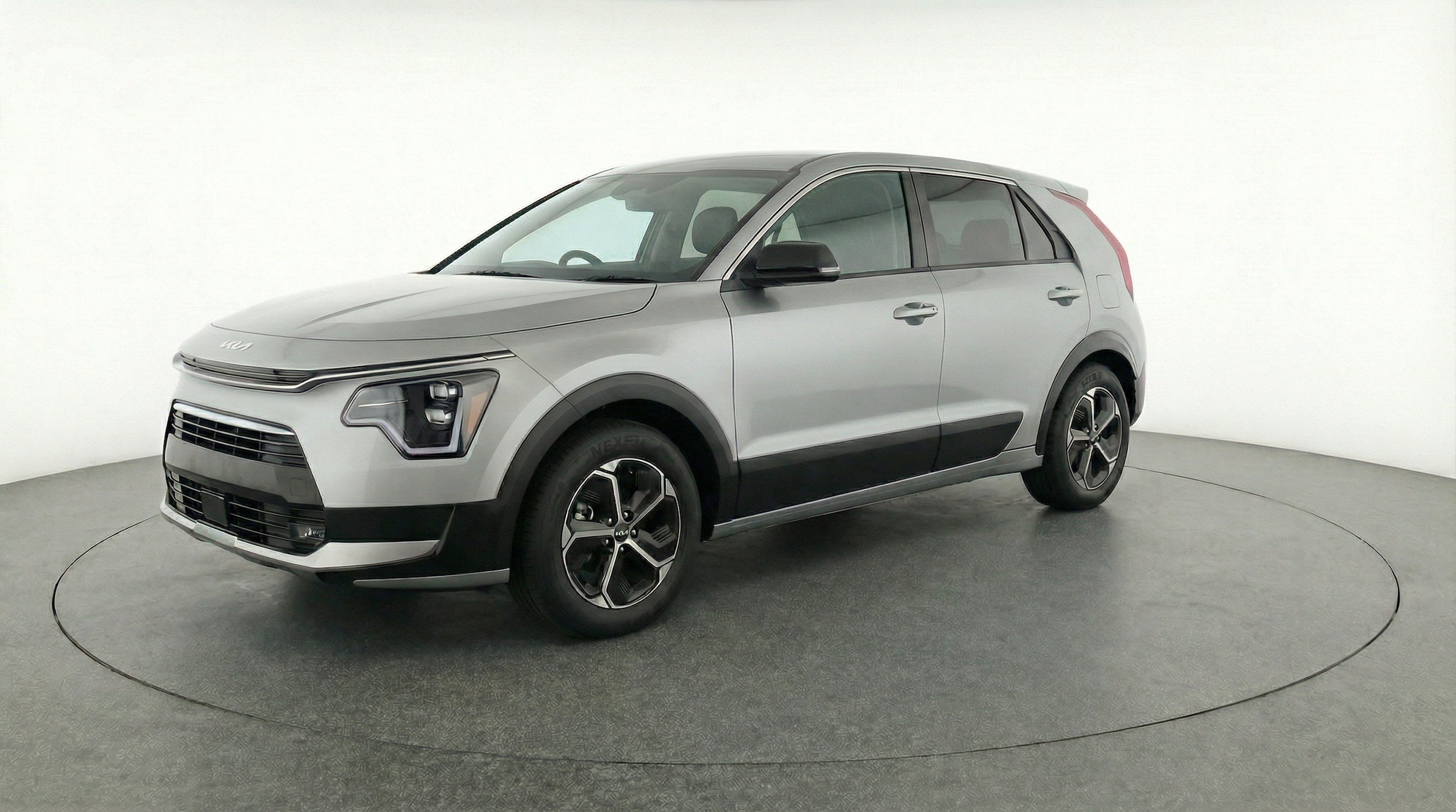 Thumbnail: 2026 Kia Niro - 3
