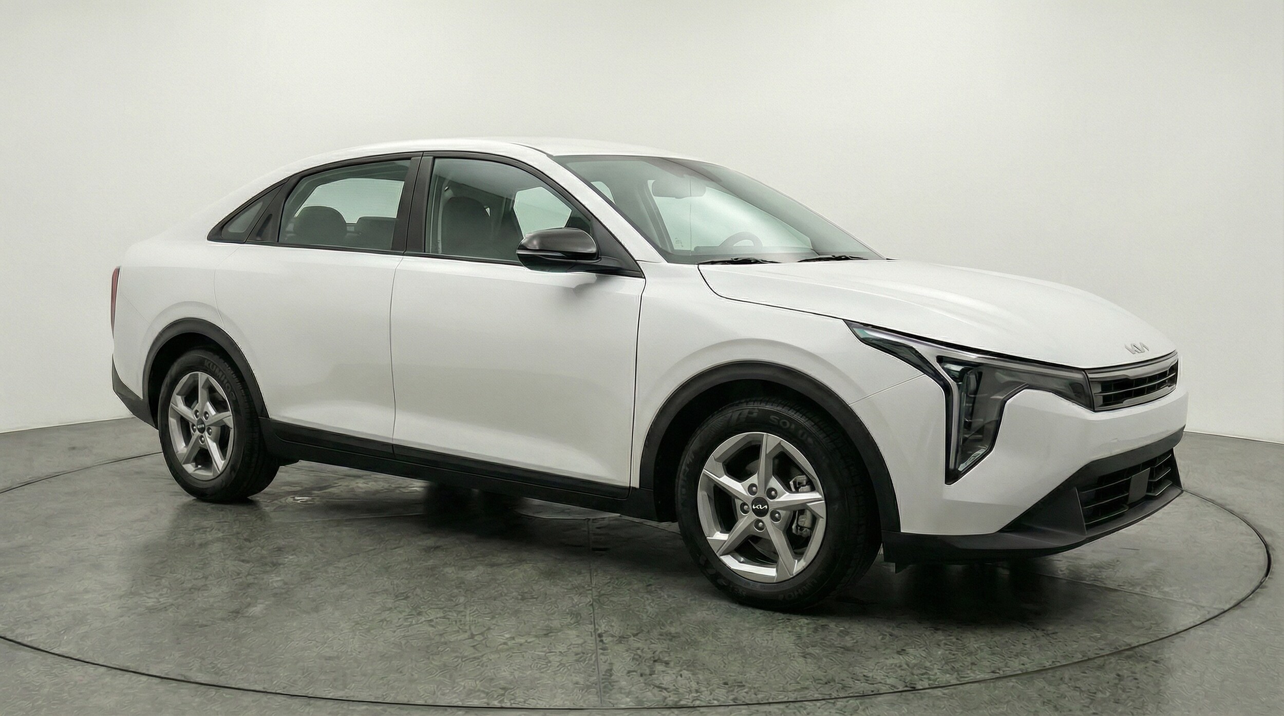 Thumbnail: 2025 Kia K4 - 1