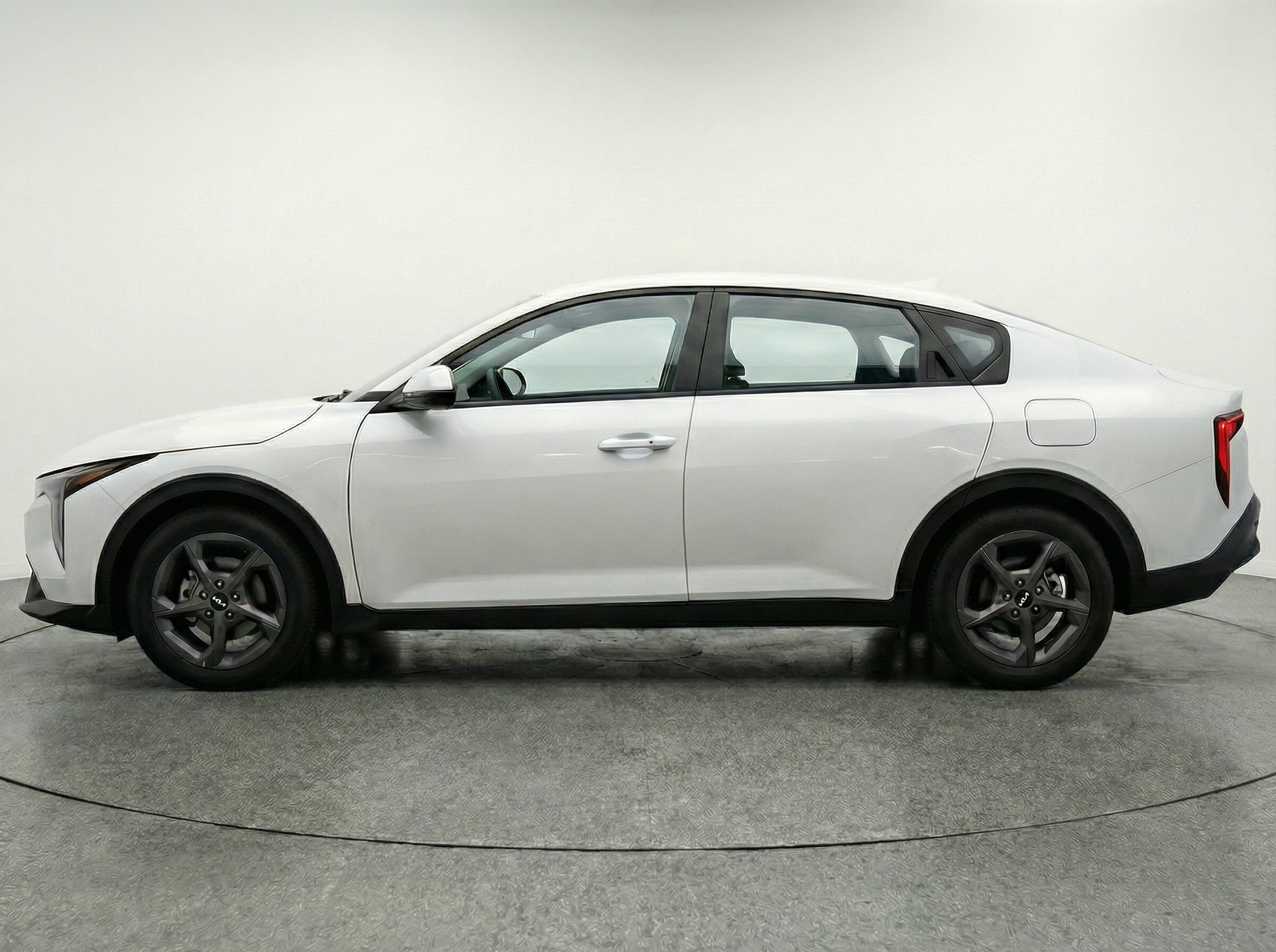 Thumbnail: 2025 Kia K4 - 4