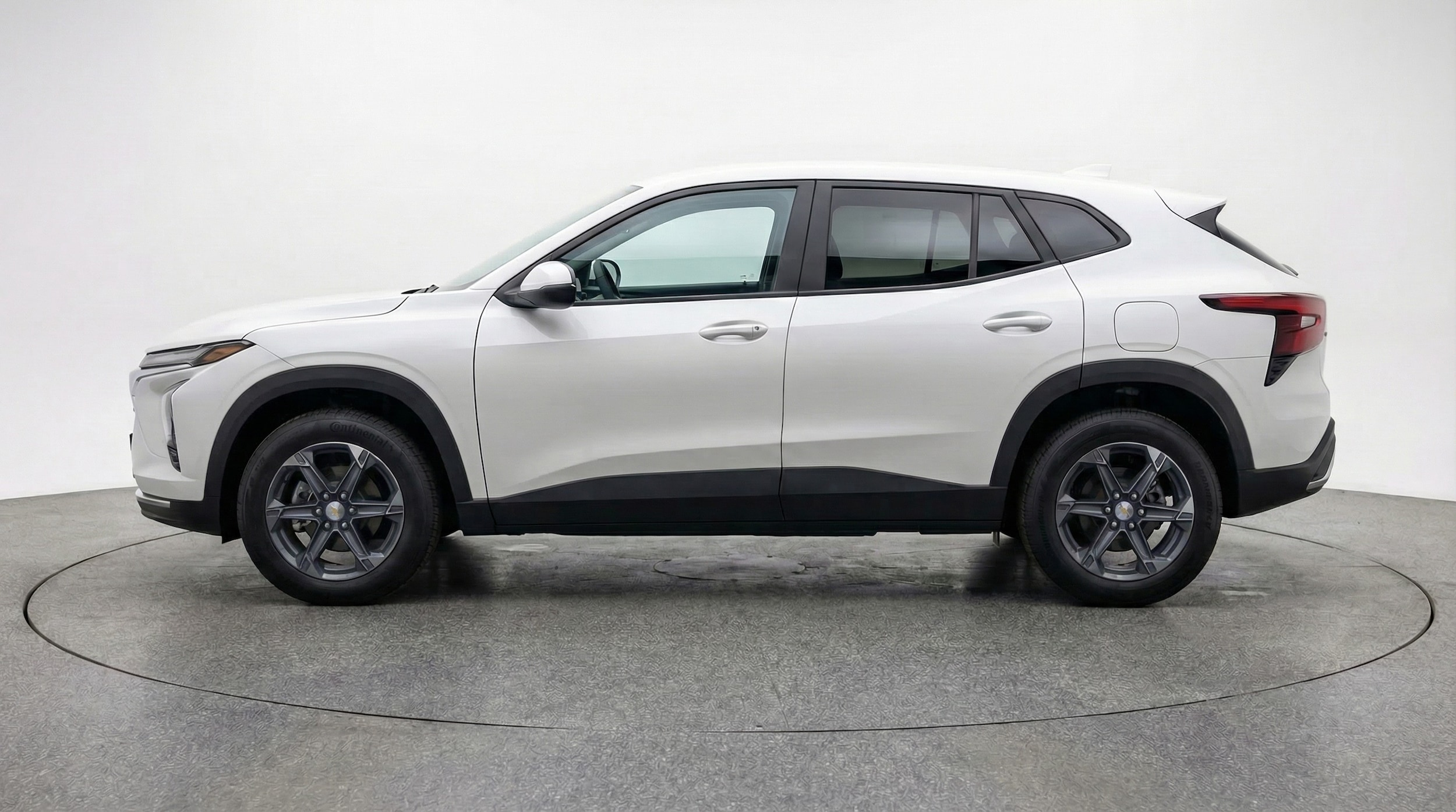 Thumbnail: 2025 Chevrolet Blazer - 4