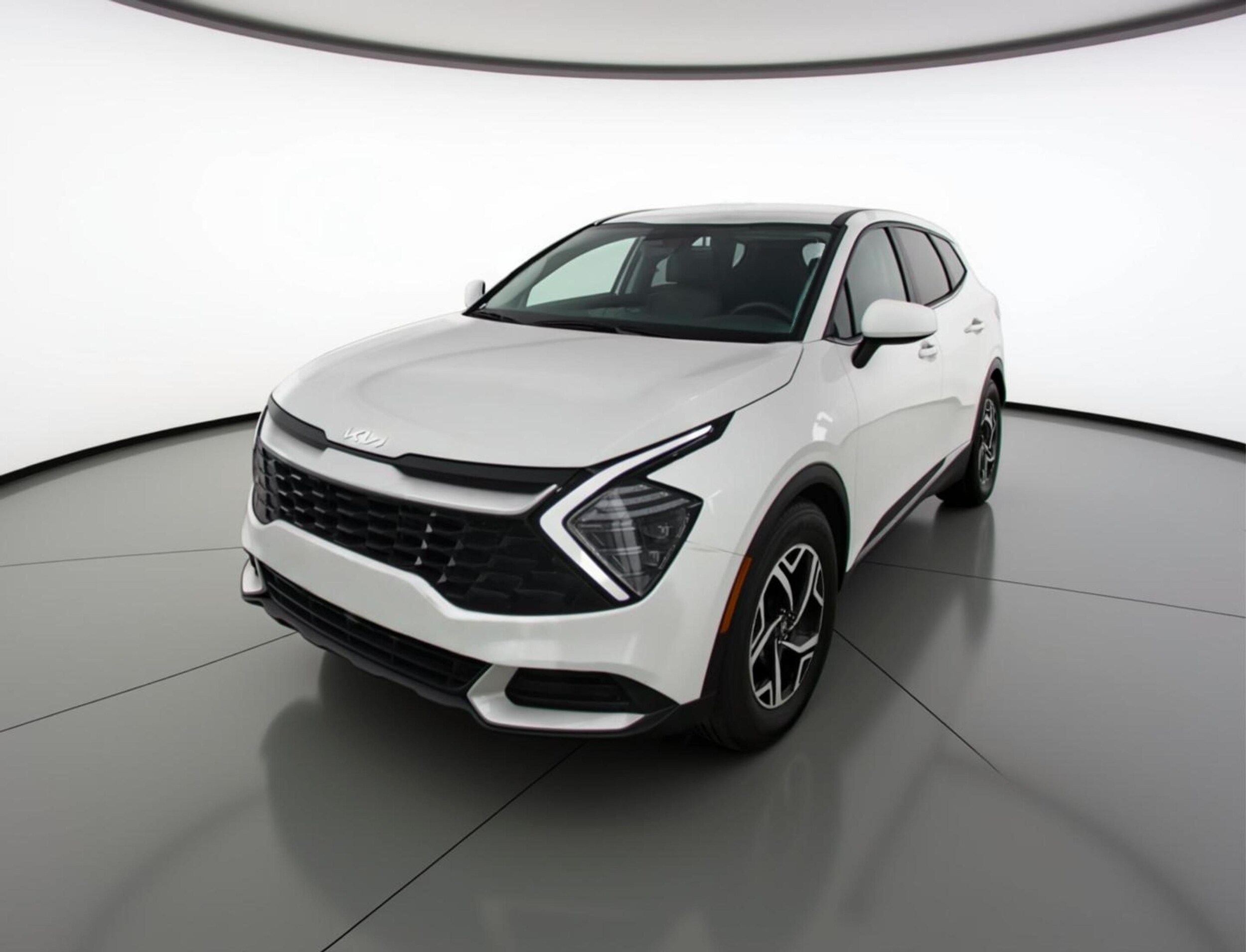 Thumbnail: 2025 Kia Sportage - 3