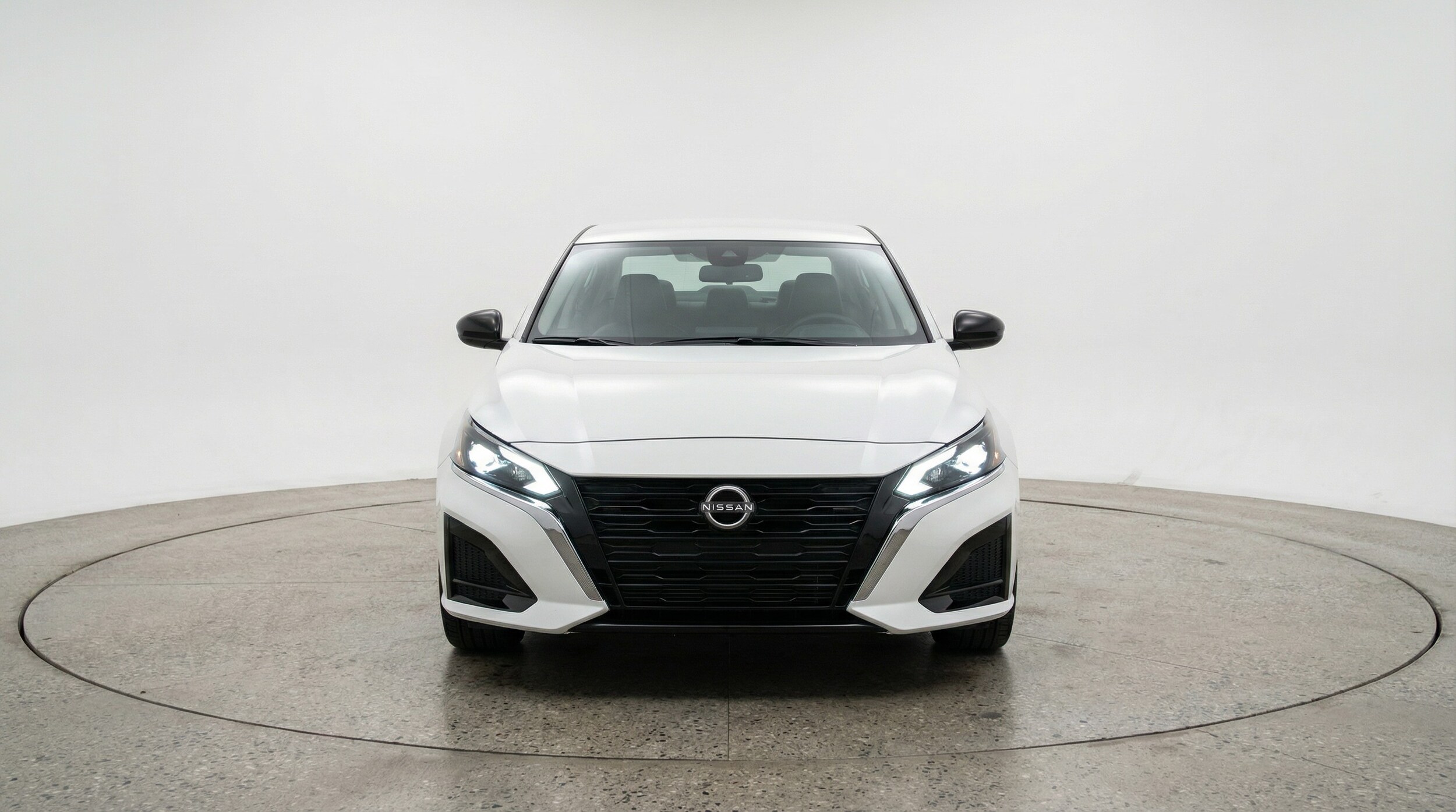 Thumbnail: 2025 Nissan Altima - 2