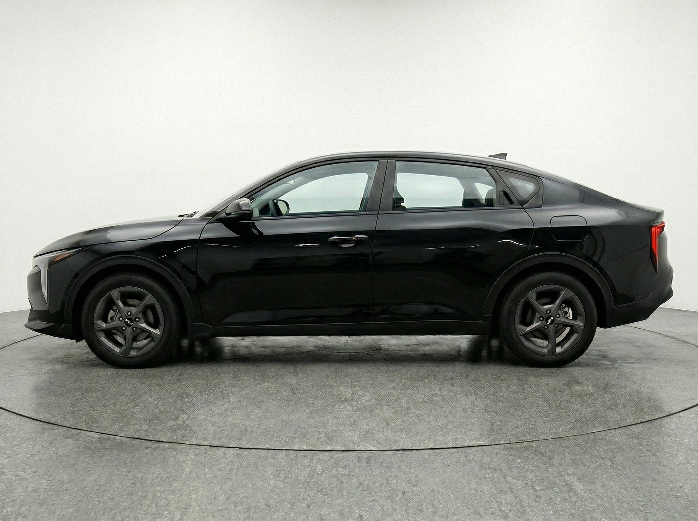 Thumbnail: 2025 Kia K4 - 4