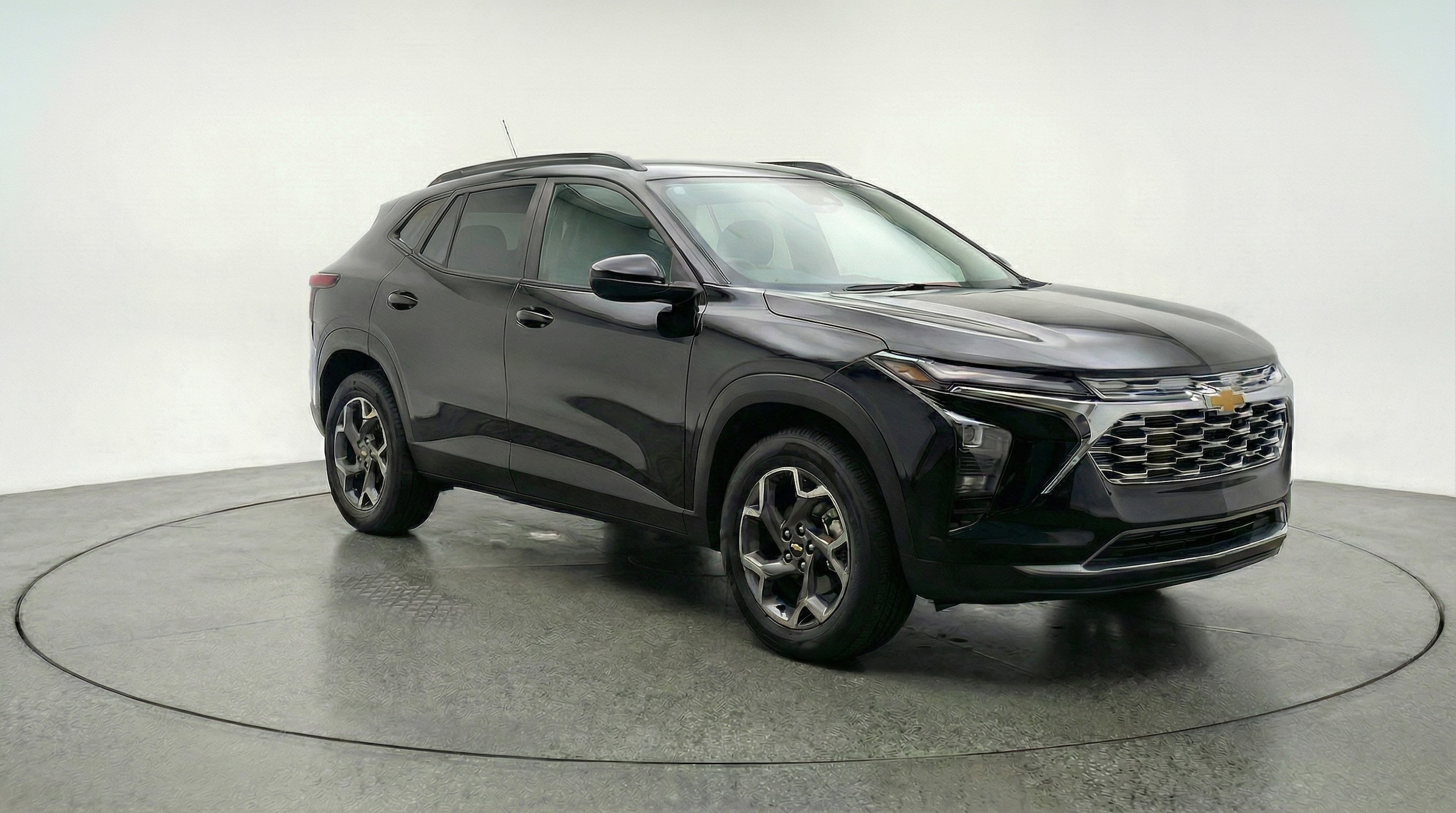 Thumbnail: 2025 Chevrolet Trax - 1