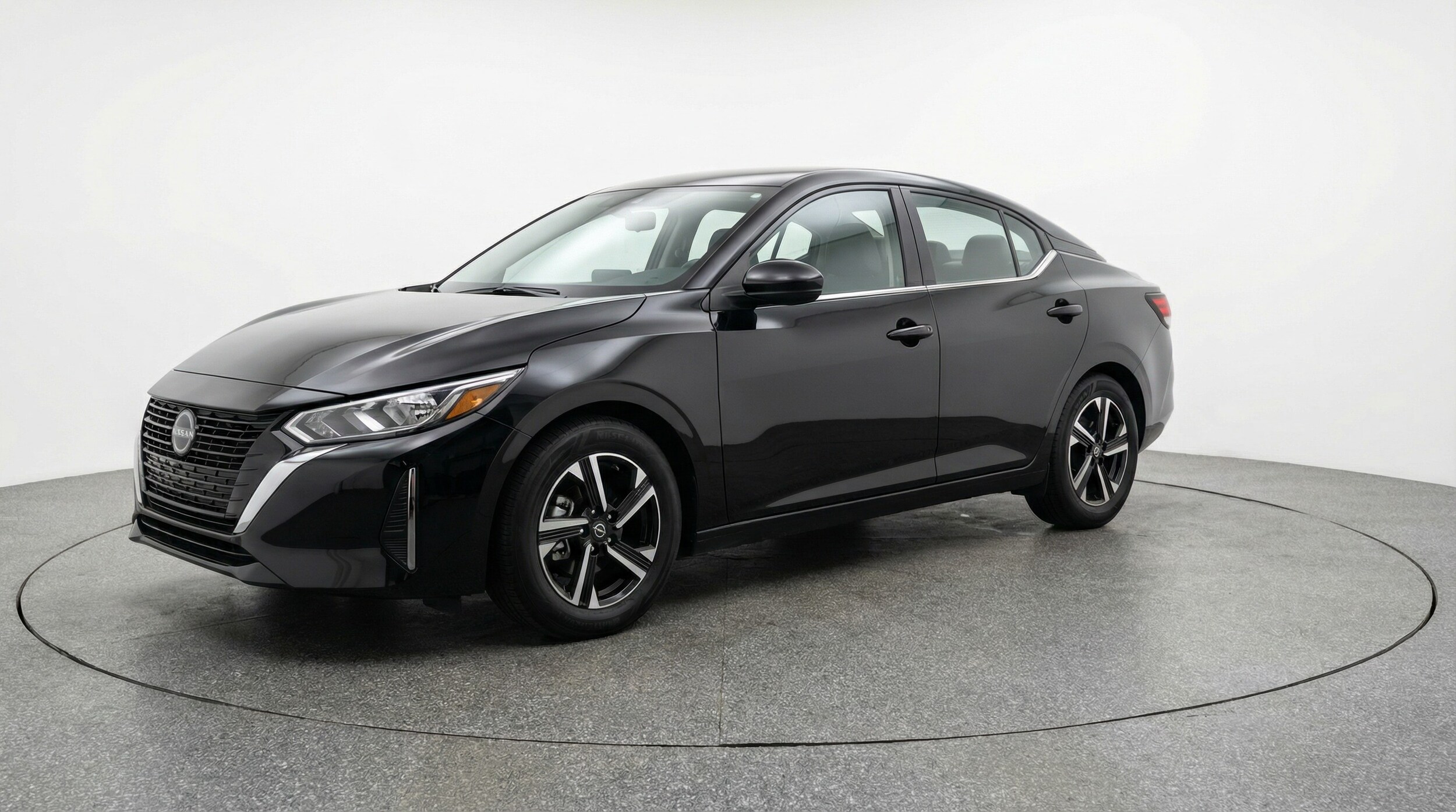 Thumbnail: 2025 Nissan Sentra - 3