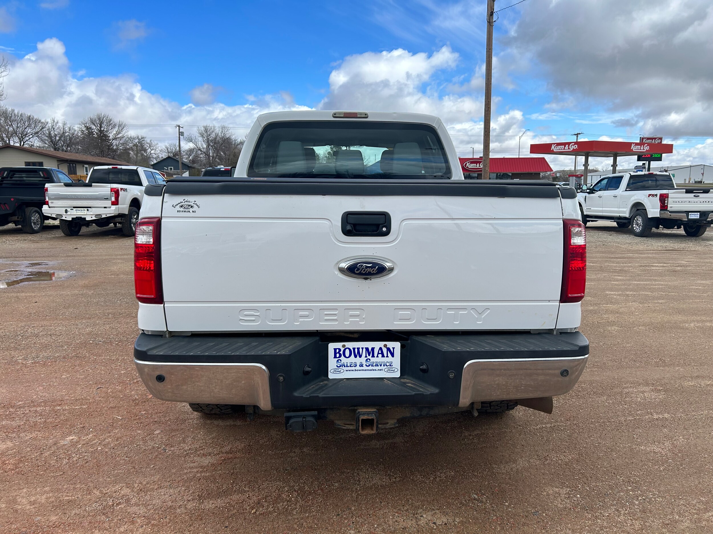 2014 Ford F-250 photo 2