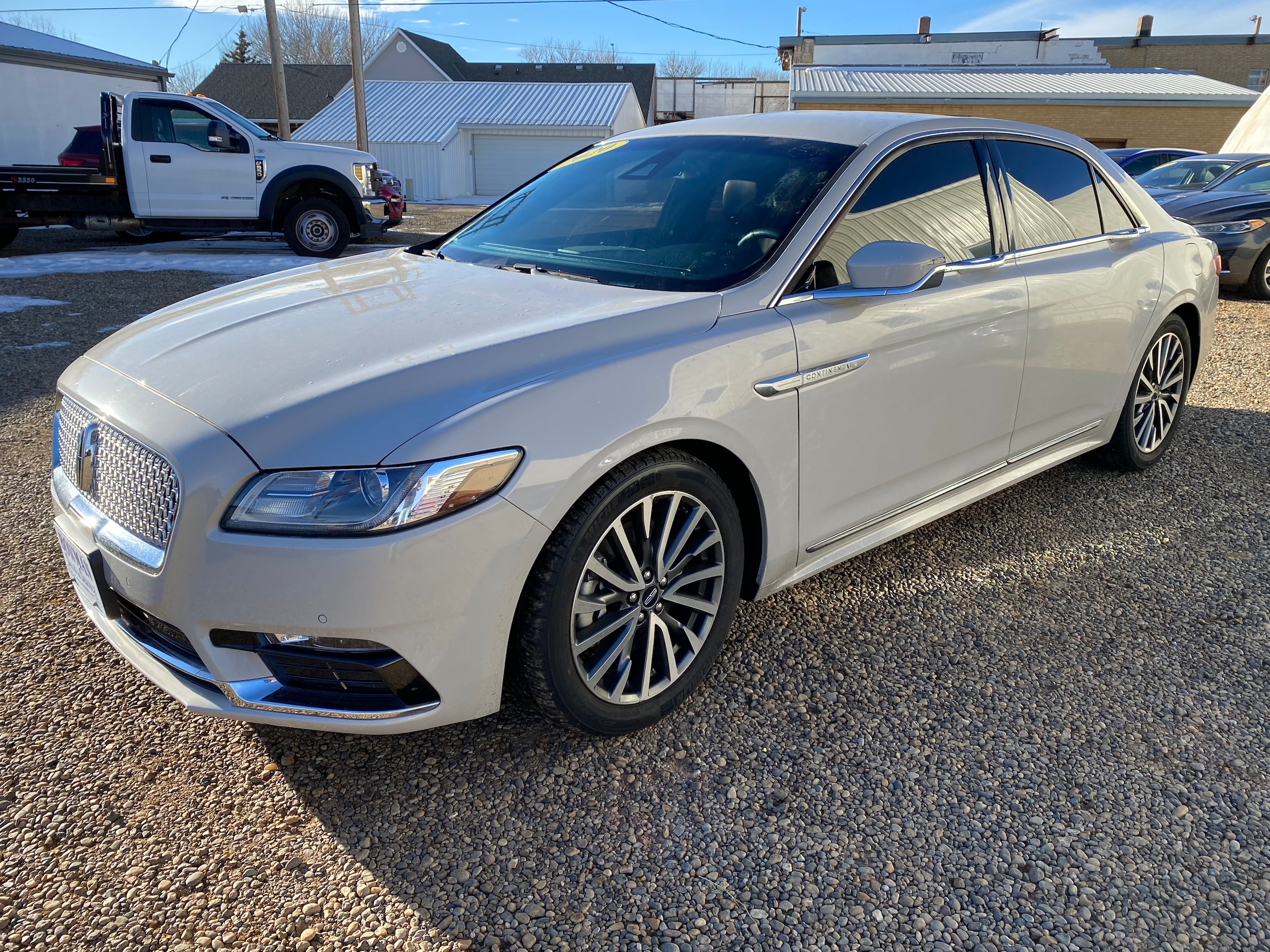 2020 Lincoln Continental Base's photo
