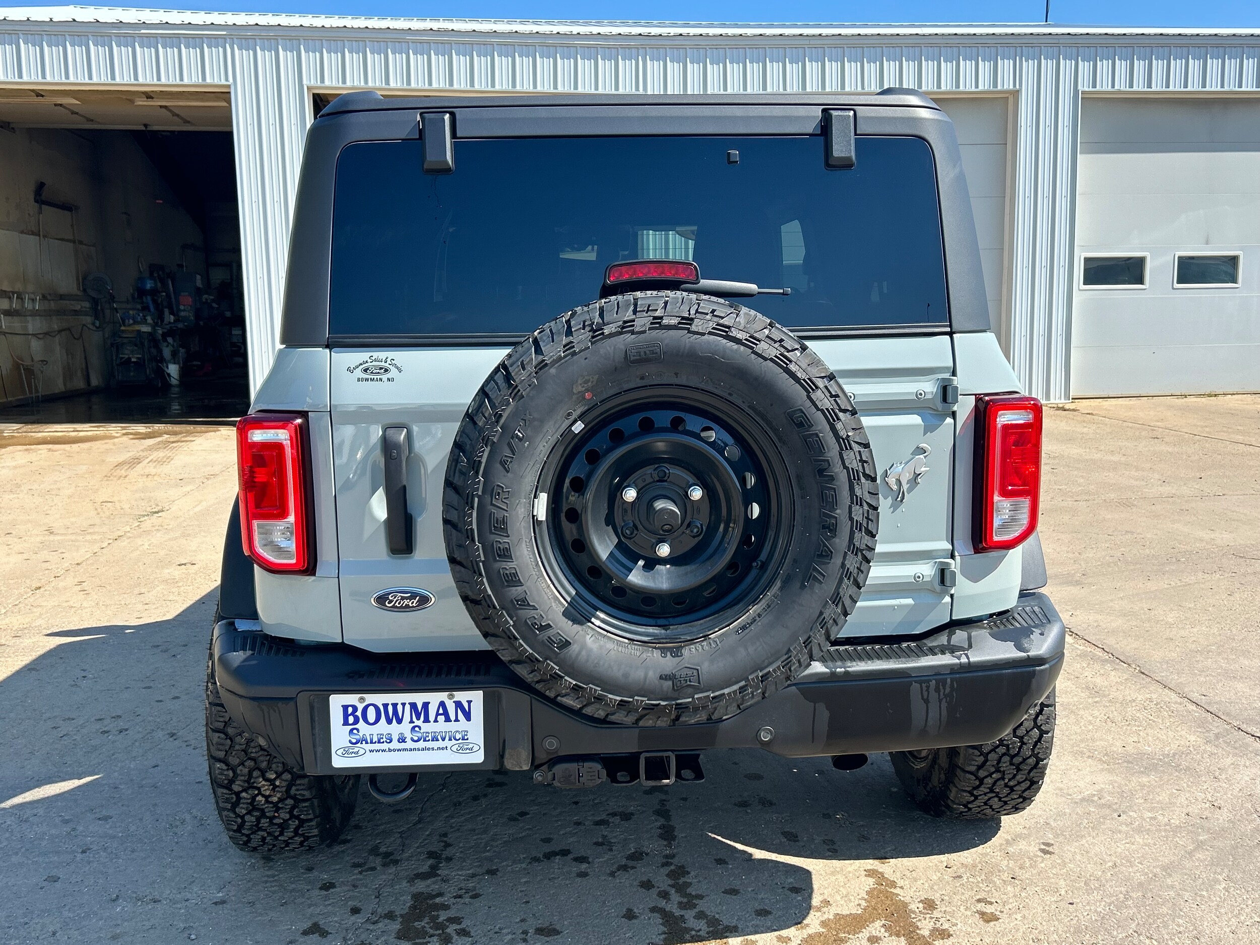 2023 Ford Bronco Base Big Bend Black Diamond Outer Banks Badlands Wildtrak photo 3