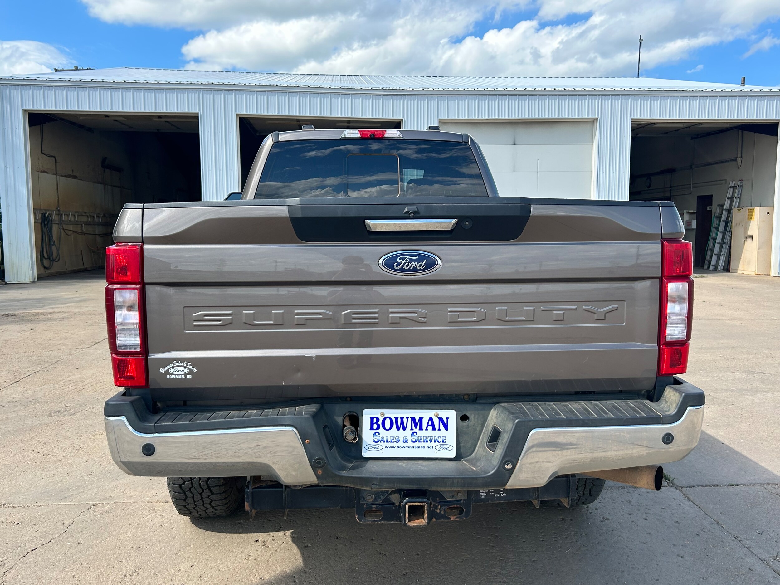 2022 Ford F-350 Lariat photo 4