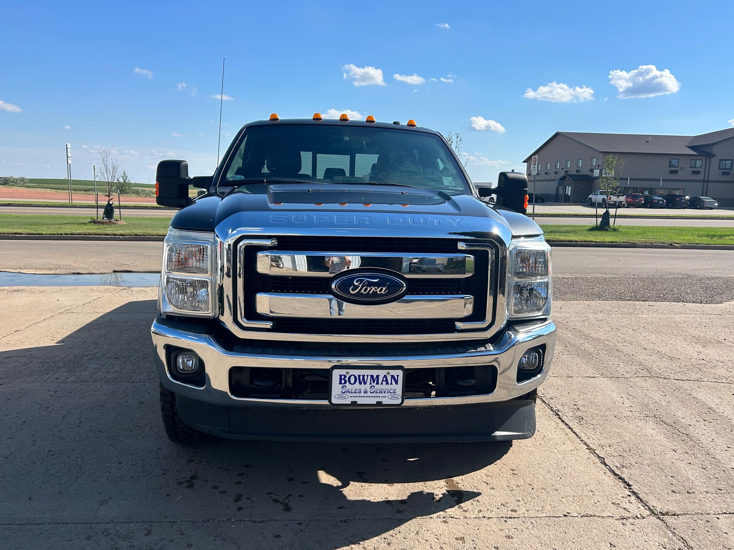 2015 Ford F-350 photo 2