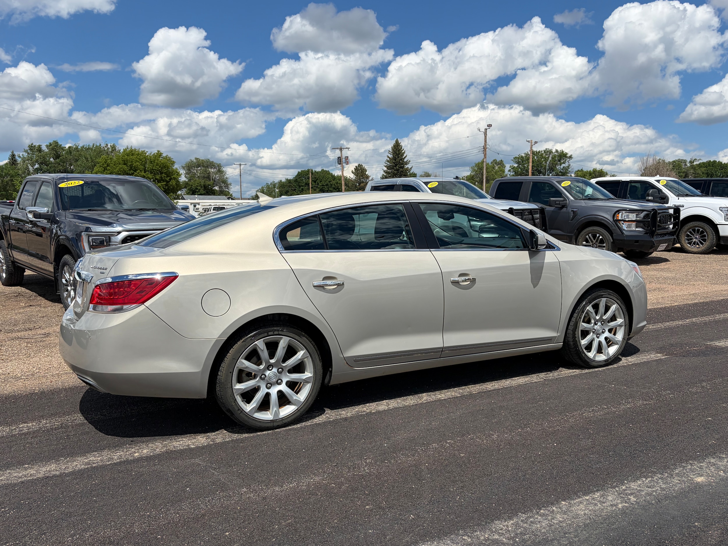Used 2011 Buick LaCrosse CXS with VIN 1G4GE5ED1BF398162 for sale in Bowman, ND