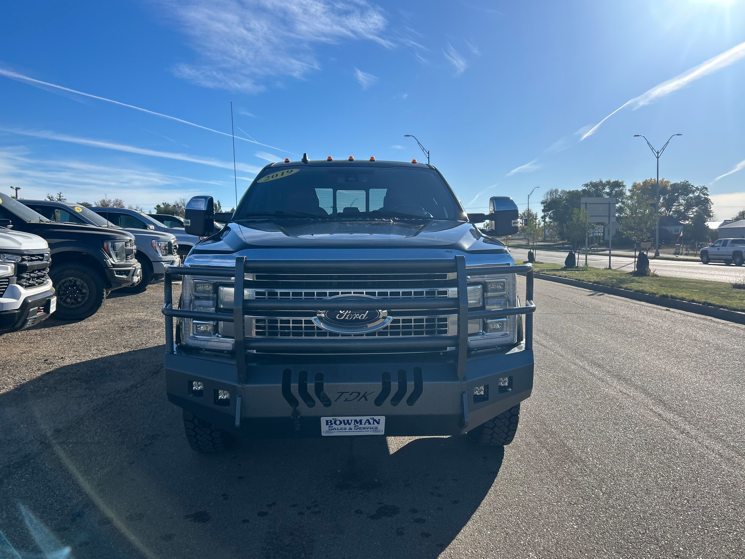 2019 Ford F-350 photo 3