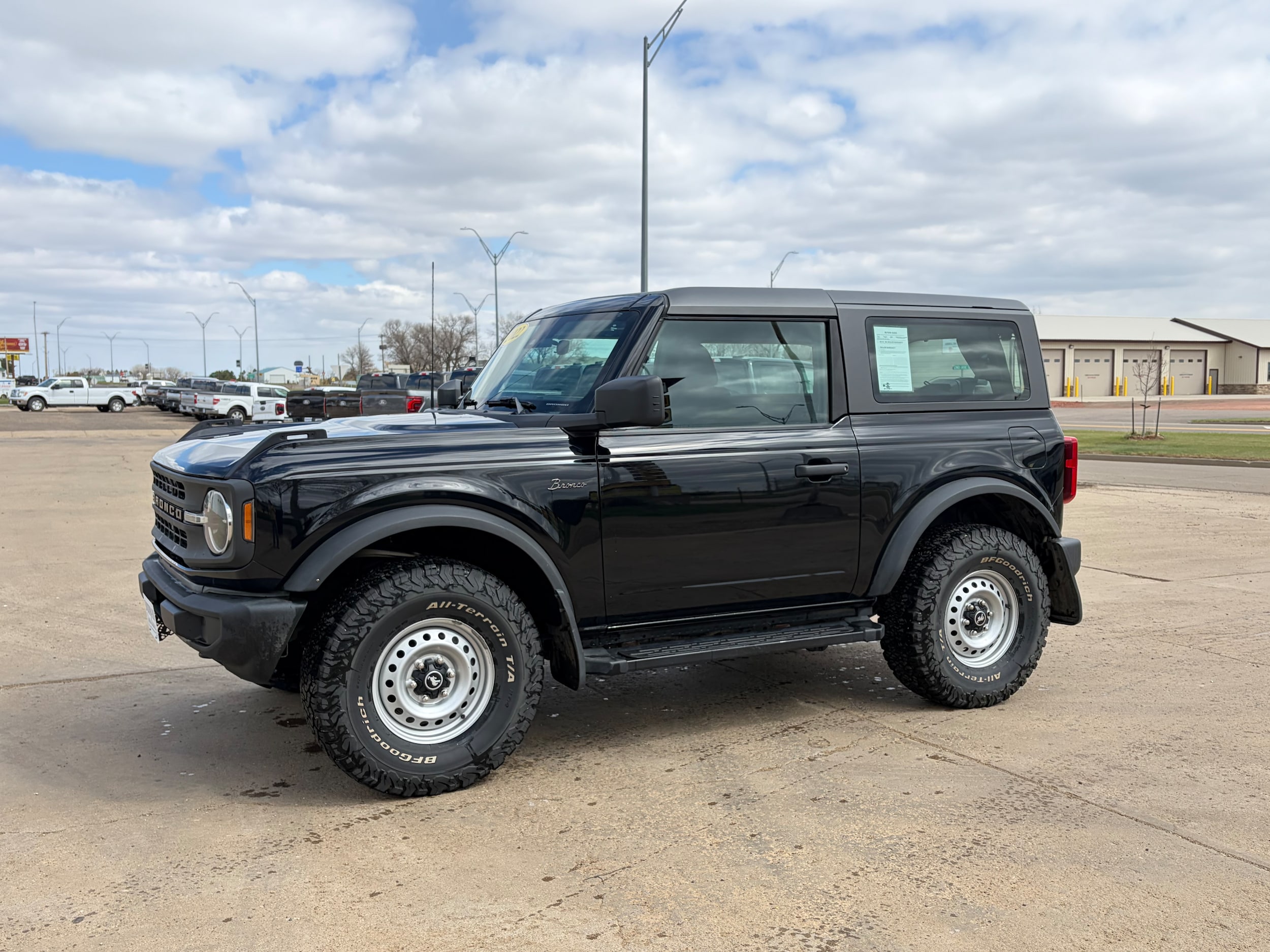 2022 Ford Bronco Base 4x4's photo