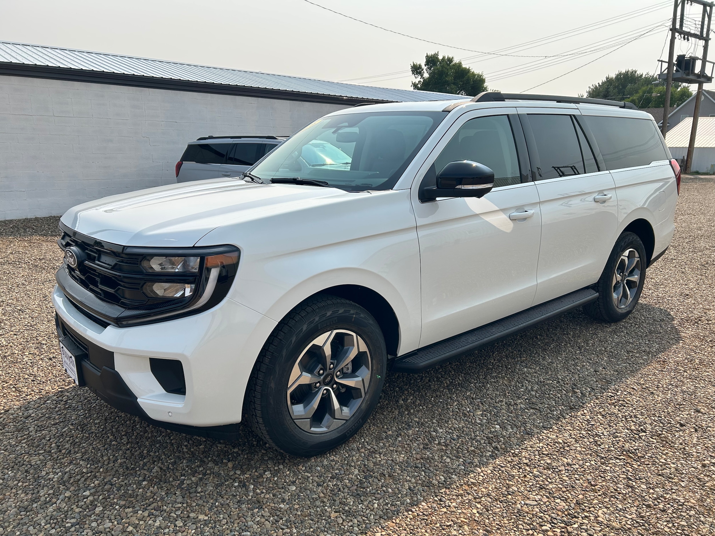 2027 Ford Expedition Active