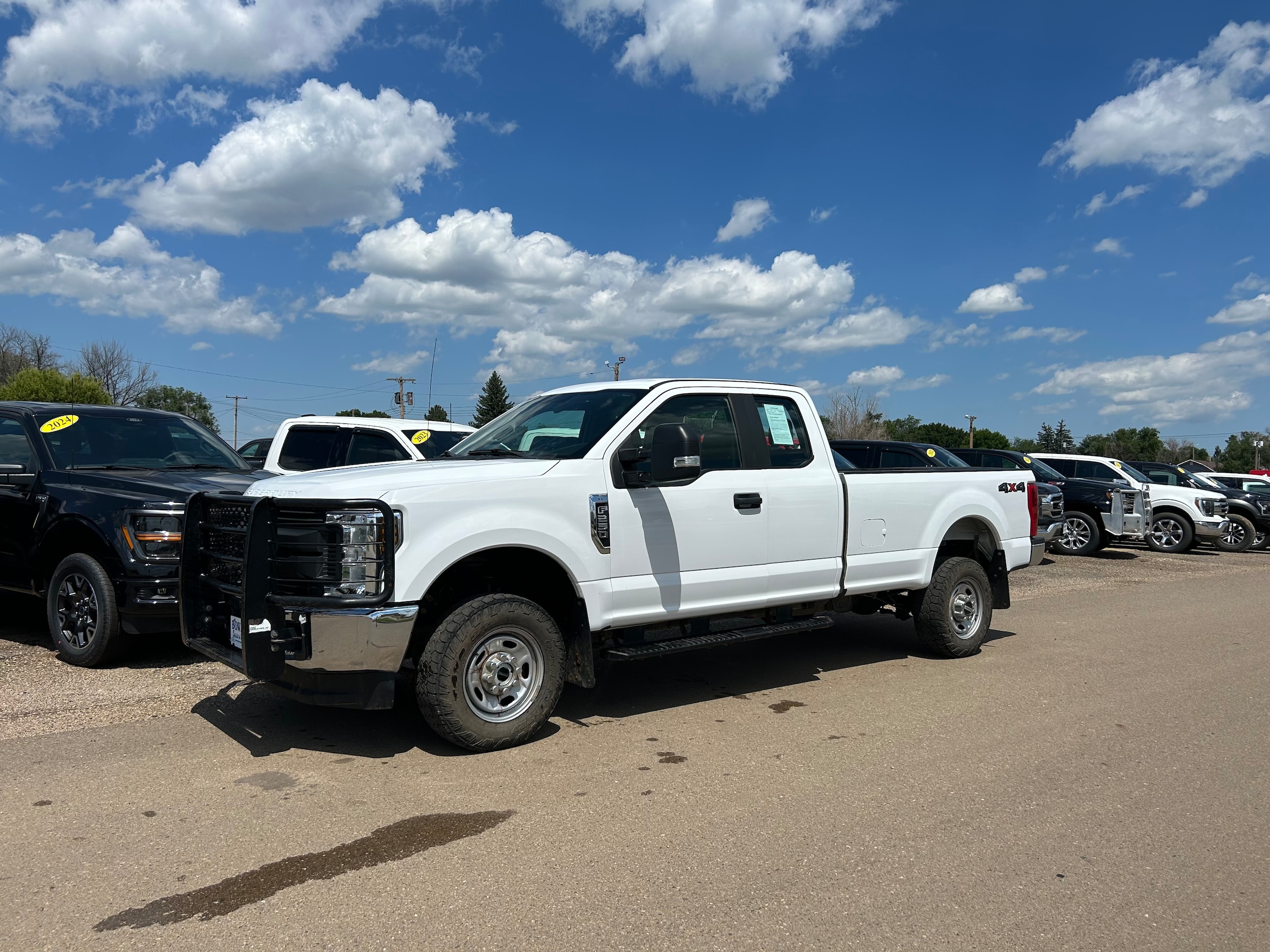 2018 Ford F-250 Super Duty XL's photo