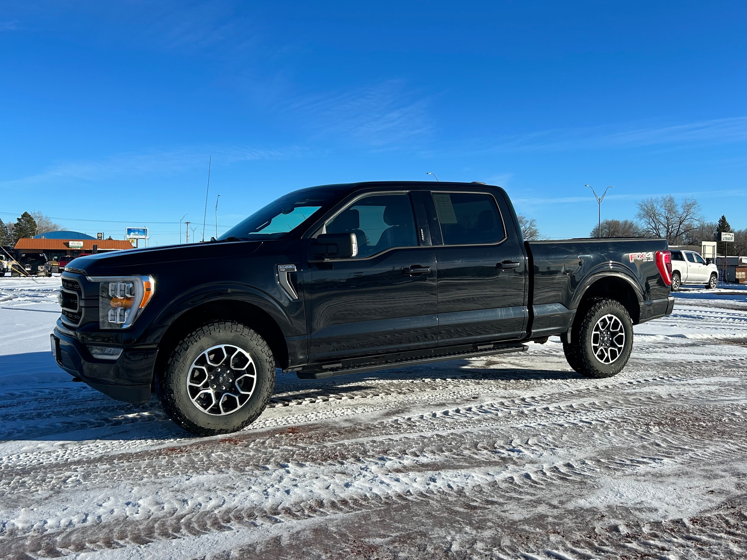 2021 Ford F-150 XLT's photo
