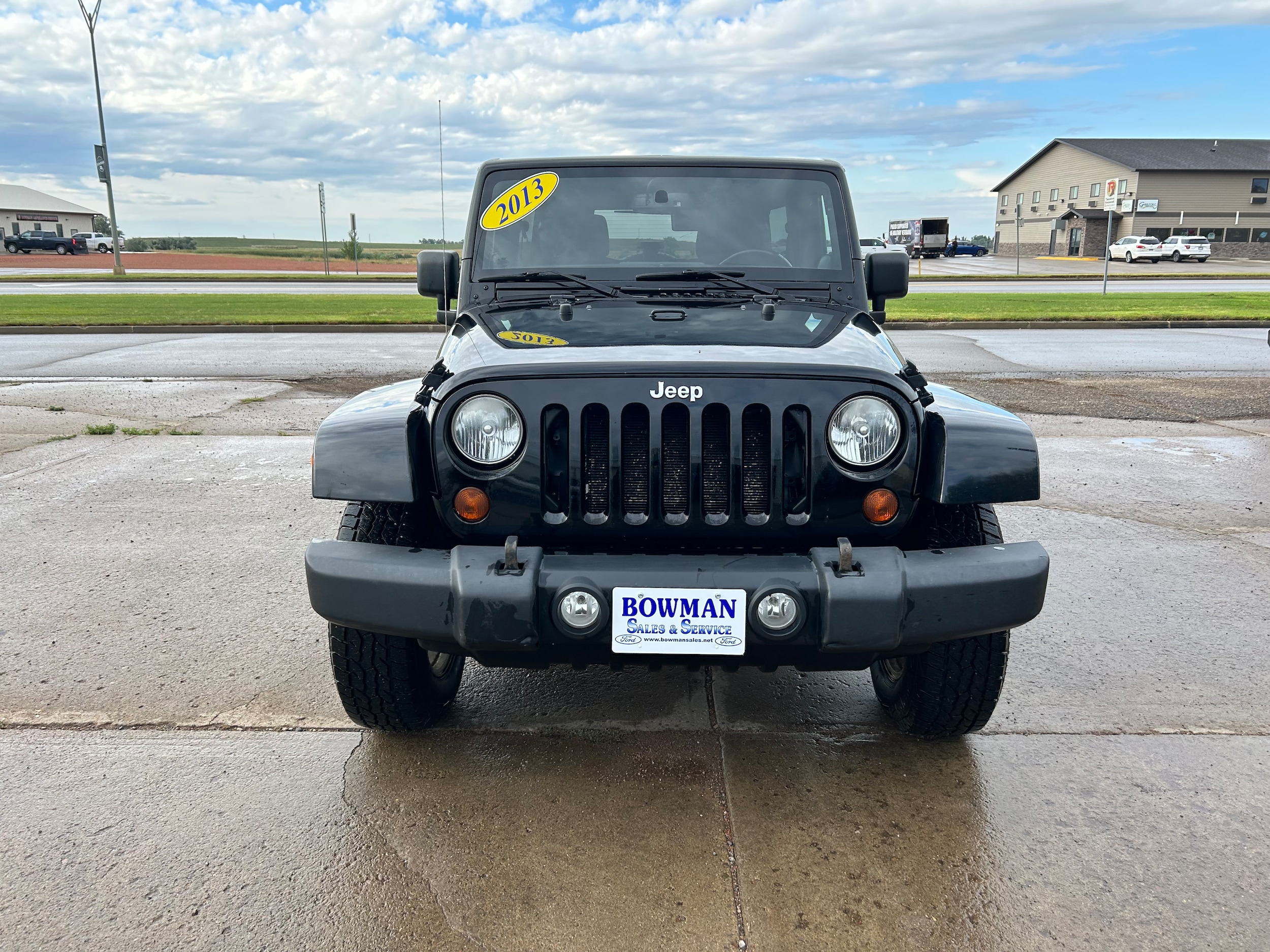 Used 2013 Jeep Wrangler Unlimited Sahara with VIN 1C4BJWEG2DL604328 for sale in Bowman, ND