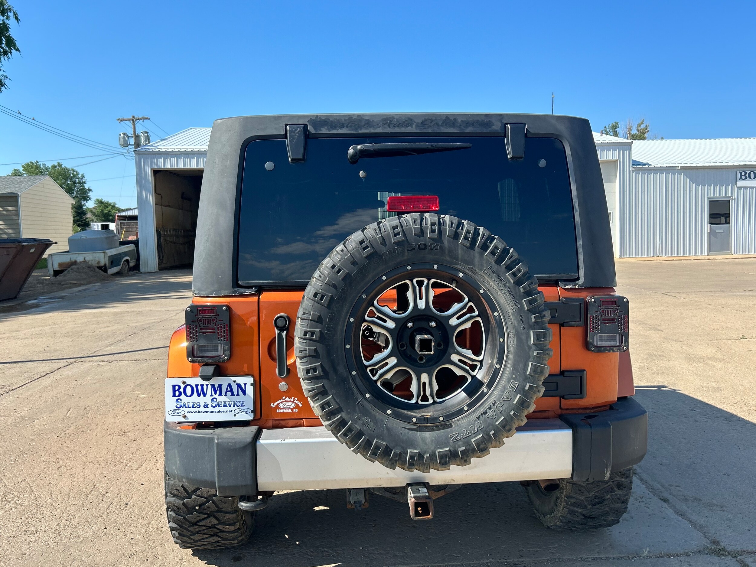 2011 Jeep Wrangler Unlimited Sahara photo 4