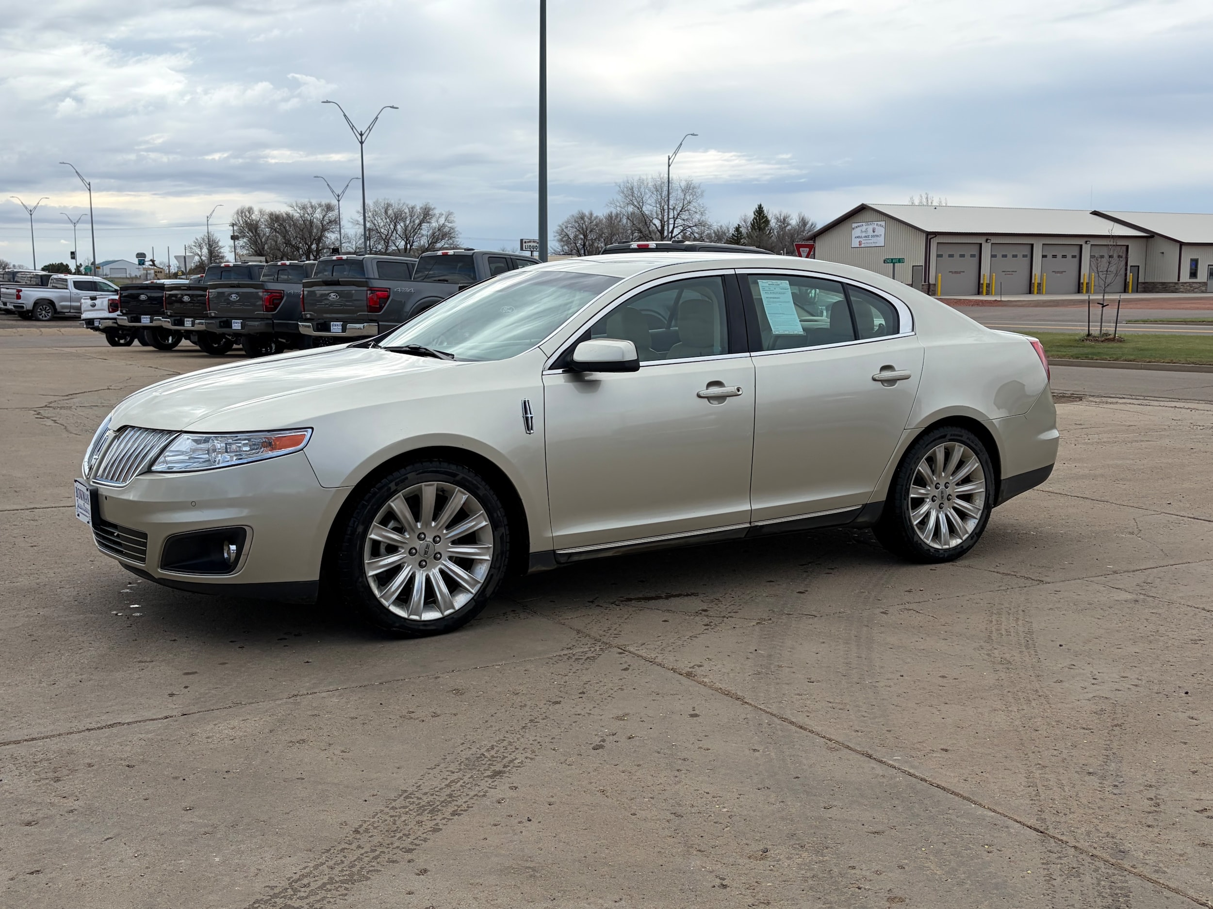 2010 Lincoln MKS