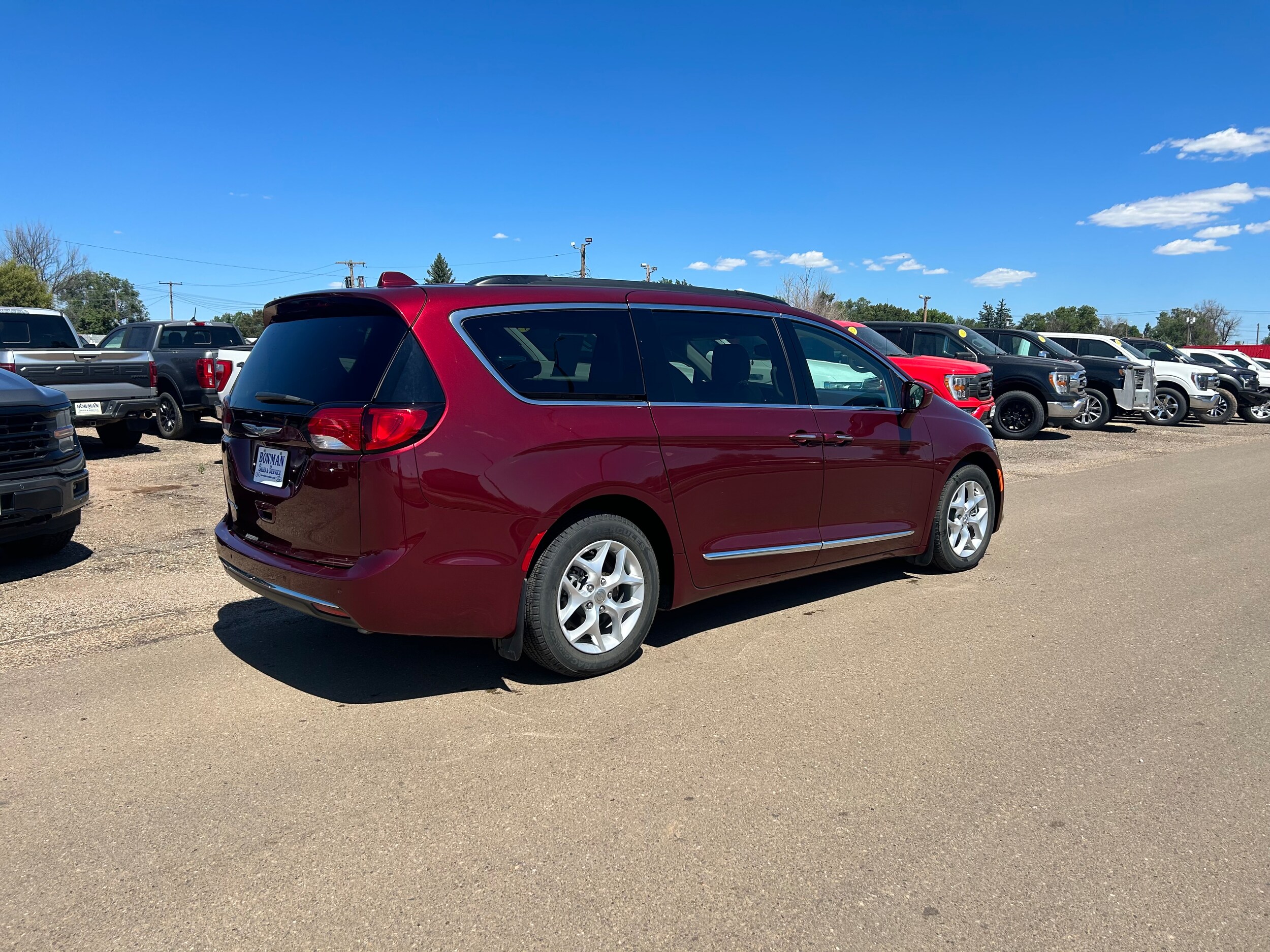 Used 2017 Chrysler Pacifica Touring-L with VIN 2C4RC1BG7HR670094 for sale in Bowman, ND