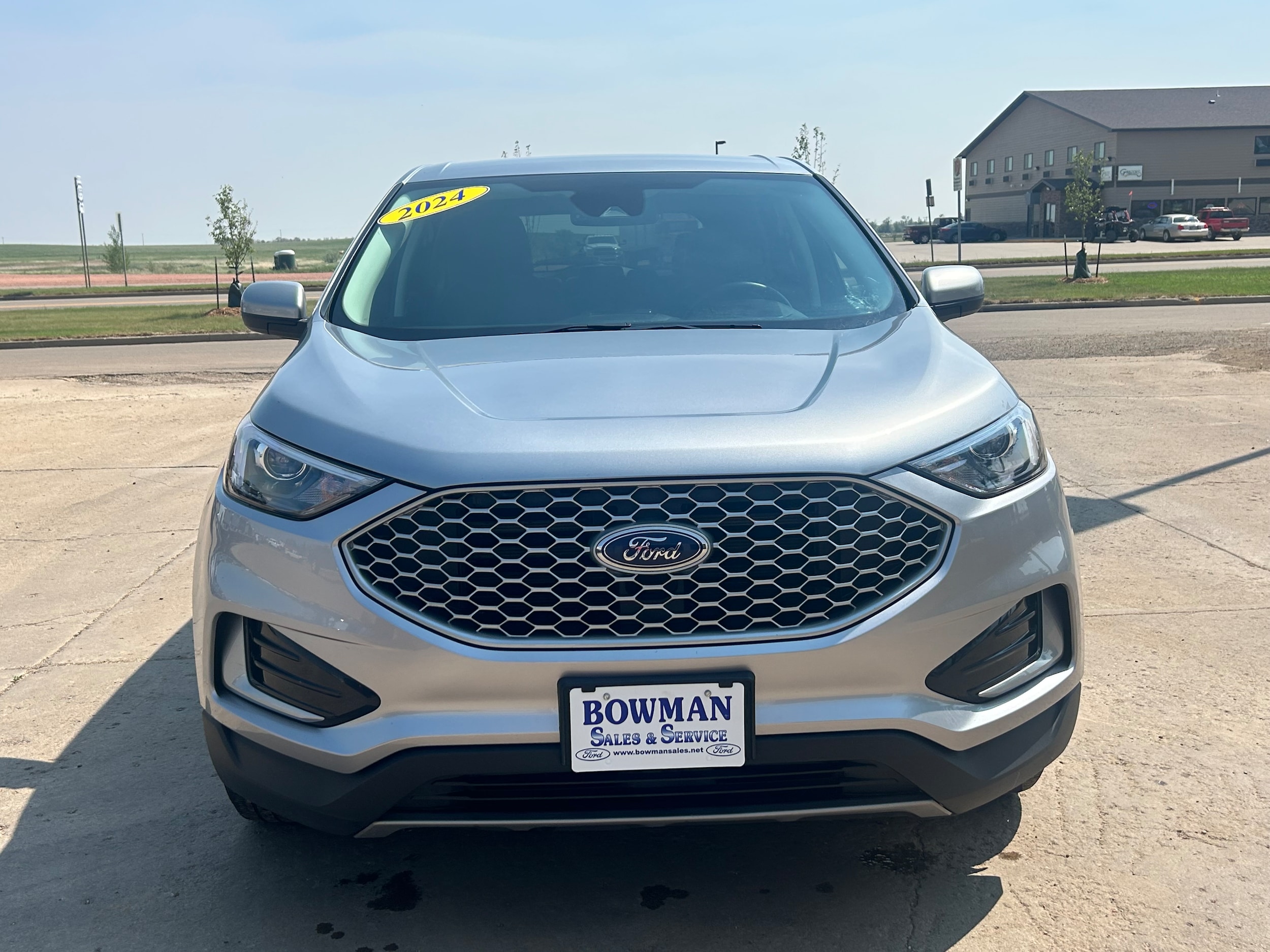 Used 2024 Ford Edge SEL with VIN 2FMPK4J96RBA51927 for sale in Bowman, ND