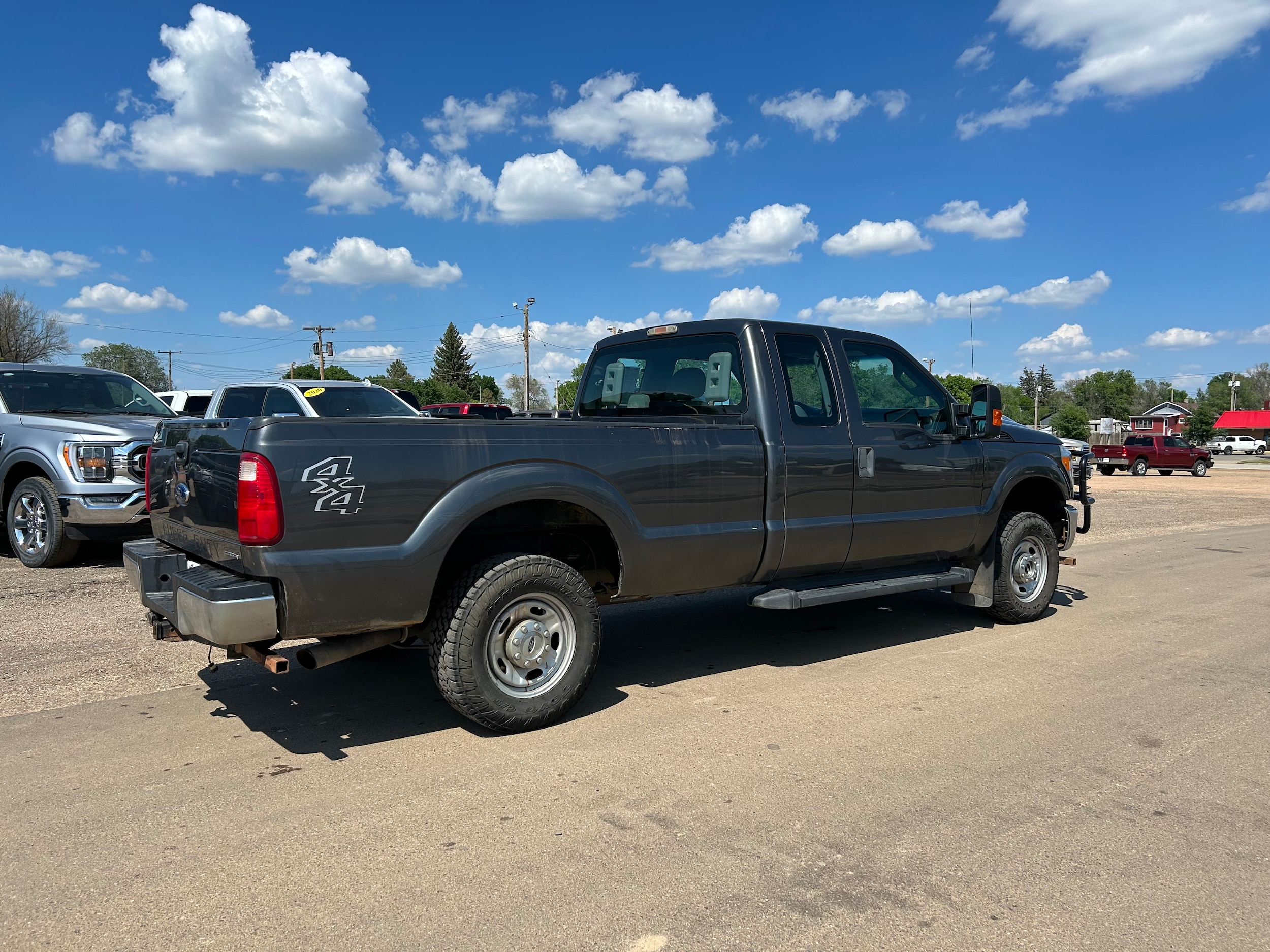 Used 2016 Ford F-250 Super Duty XL with VIN 1FT7X2B69GEC15056 for sale in Bowman, ND