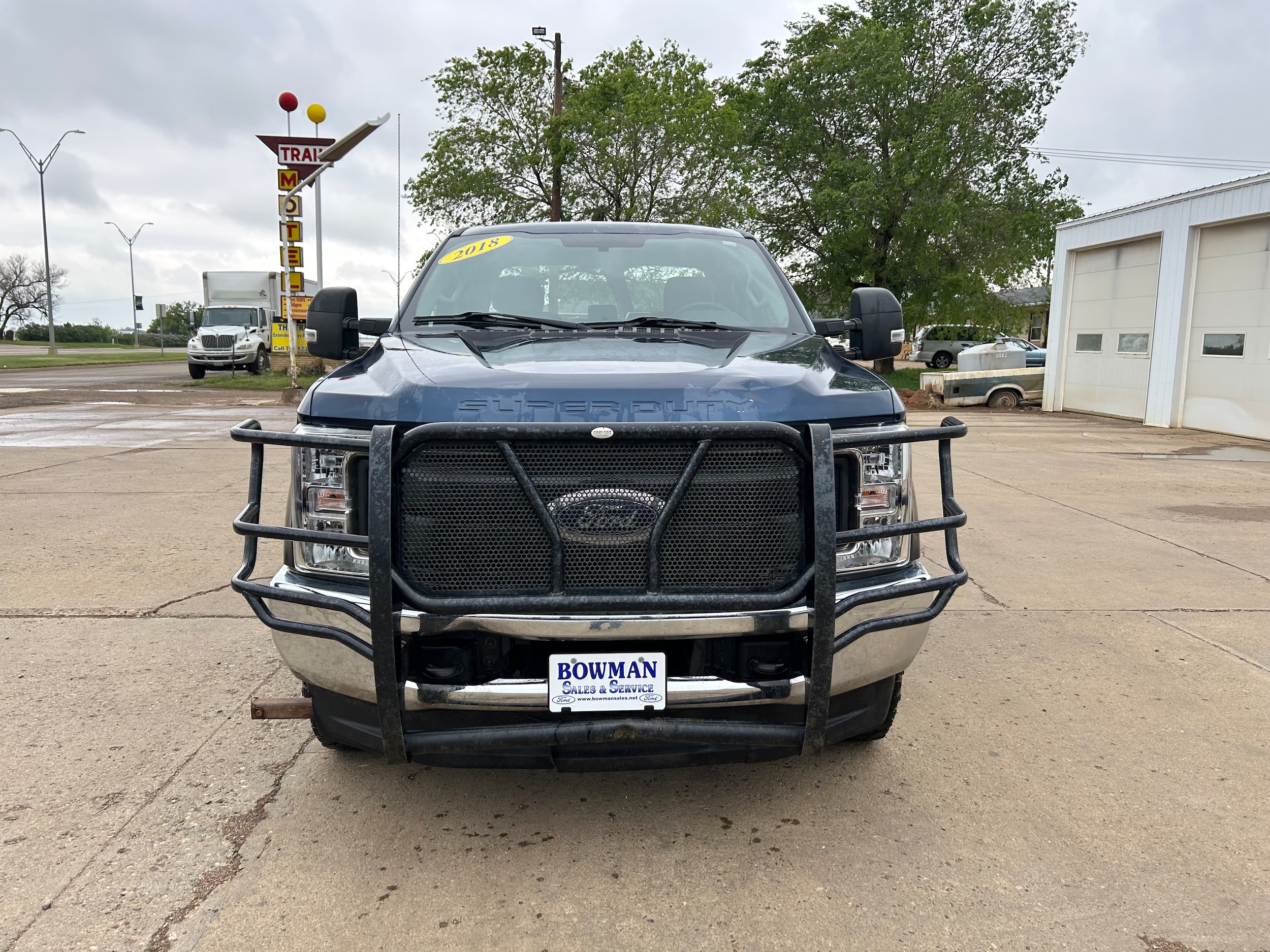 Used 2018 Ford F-250 Super Duty XL with VIN 1FT7X2B60JEB51660 for sale in Bowman, ND