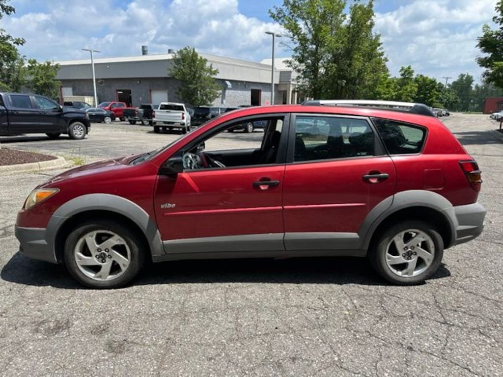 Used 2003 Pontiac Vibe Base Hatchback