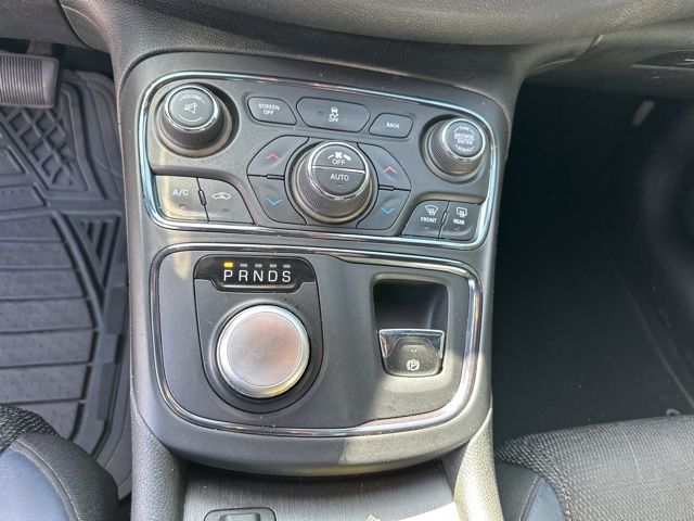 View 16