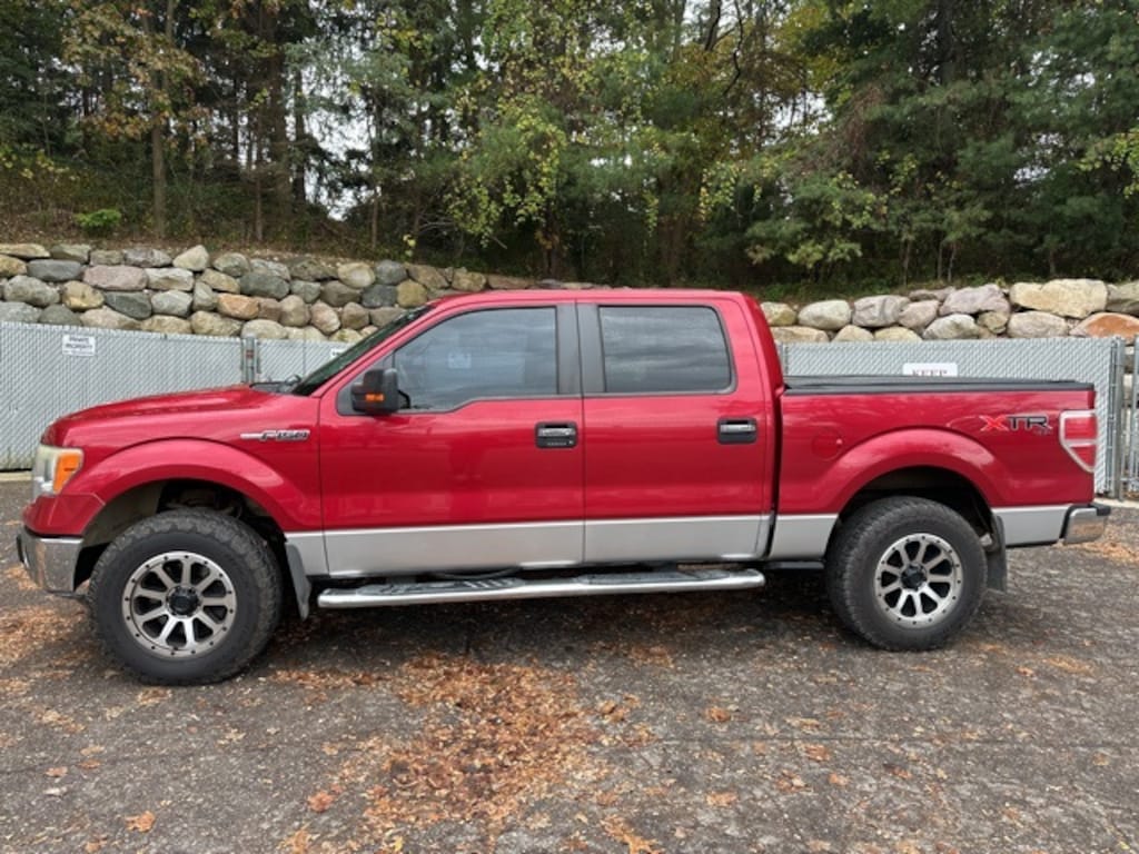Used 2010 Ford F-150  Truck SuperCrew Cab