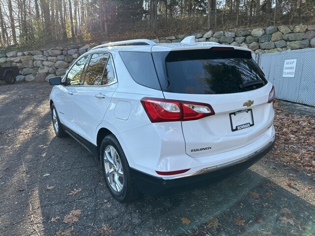 2020 Chevrolet Equinox Premier photo 3