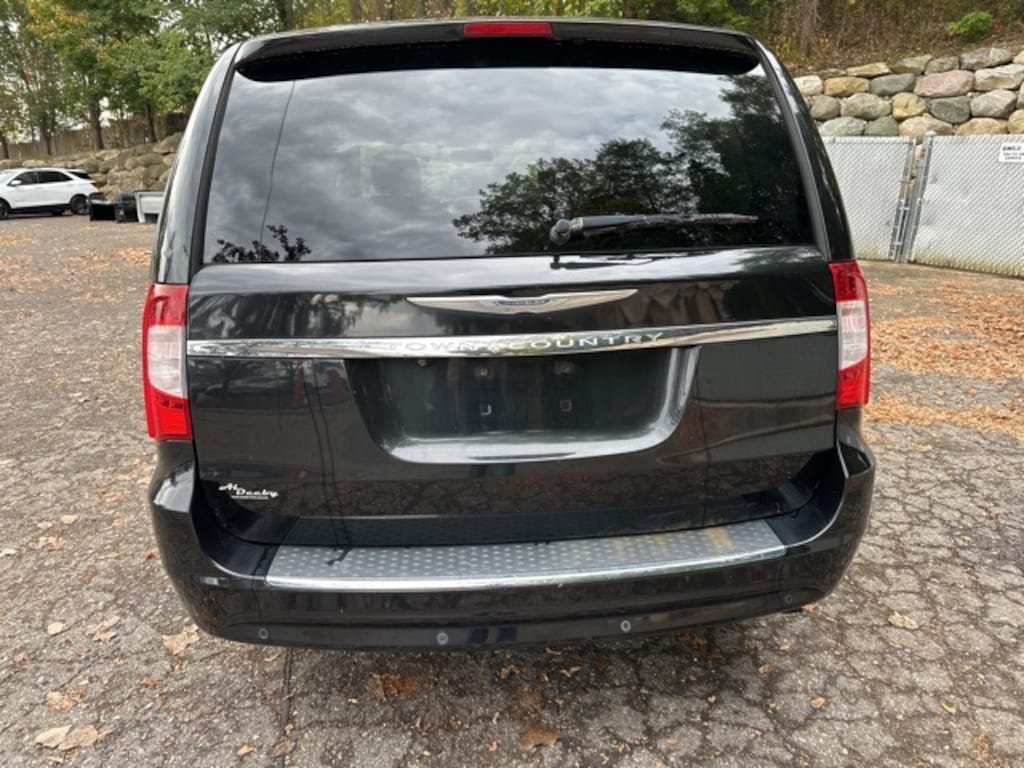 Used 2012 Chrysler Town & Country Touring-L Van LWB Passenger Van