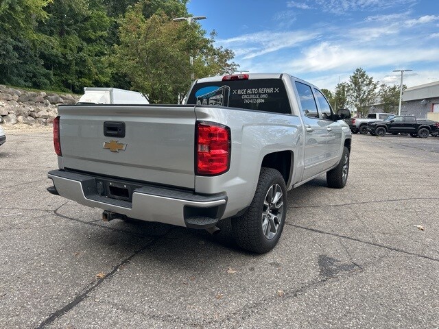 2017 Chevrolet Silverado 1500 photo 3