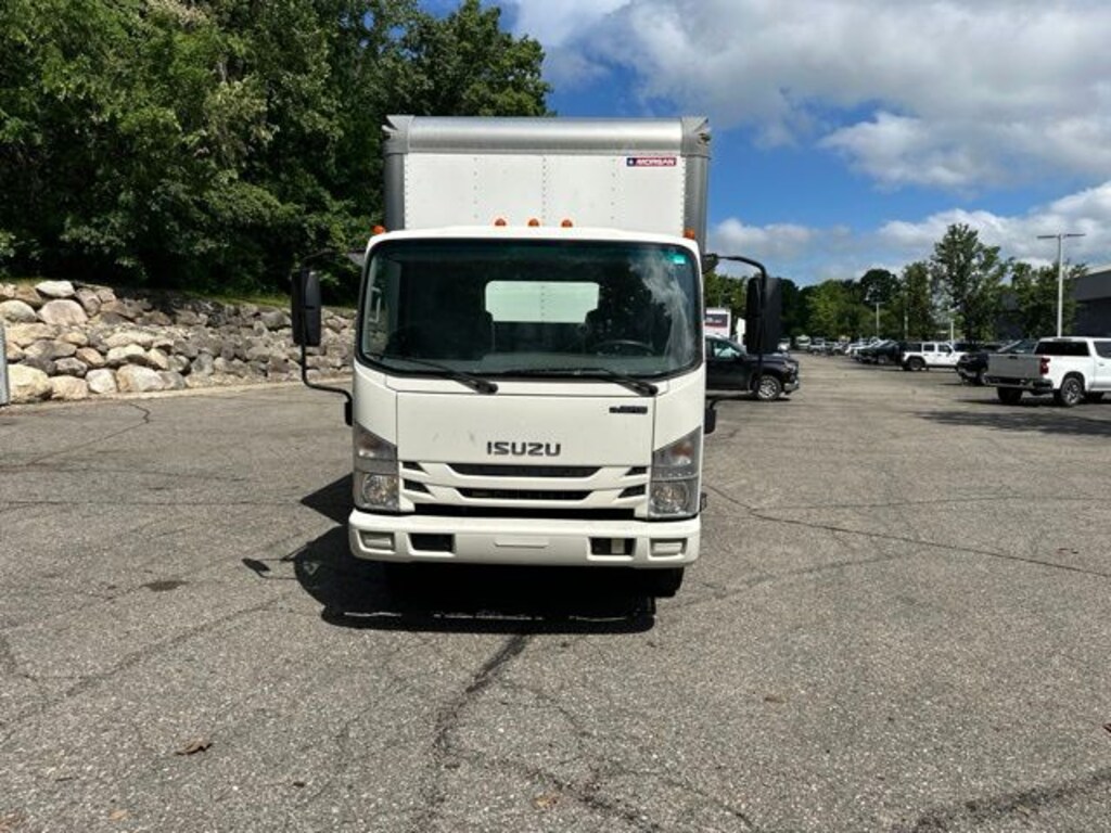 Used 2022 Isuzu NPR