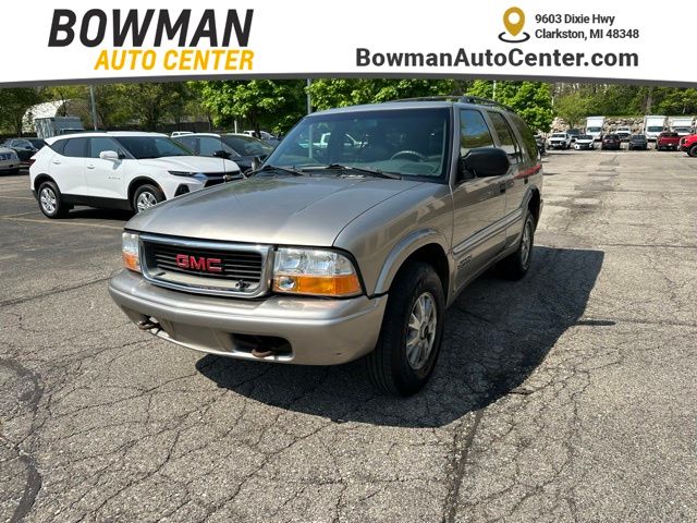 2001 GMC Jimmy's photo