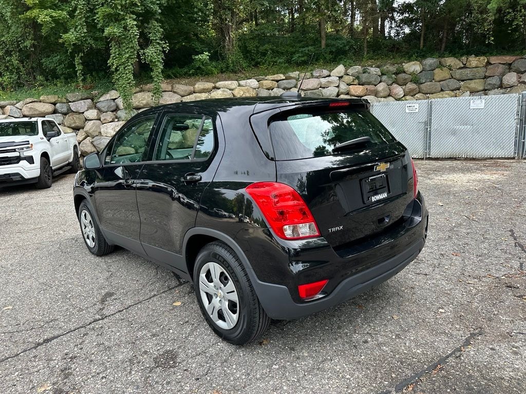 Used 2017 Chevrolet Trax LS SUV