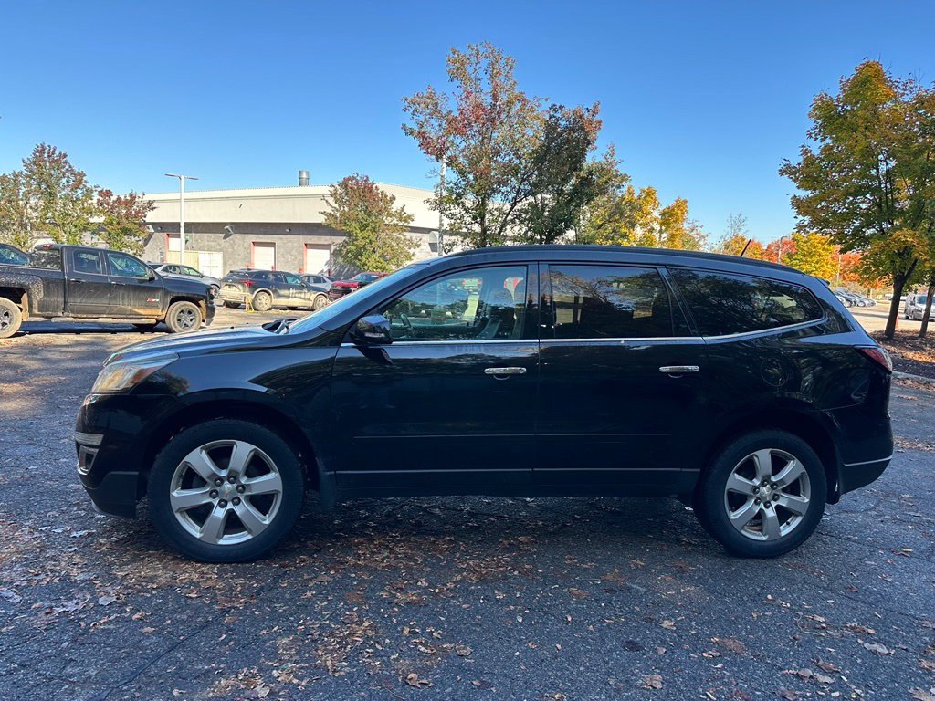 Used 2017 Chevrolet Traverse LT w/1LT SUV