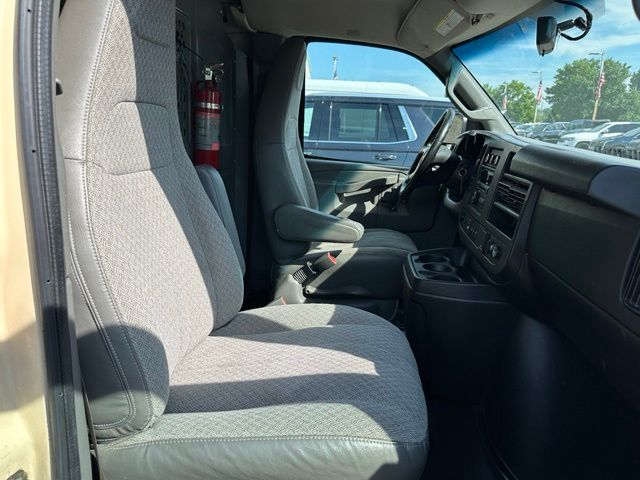 2017 Chevrolet Express Cargo Work Van - Photo 12