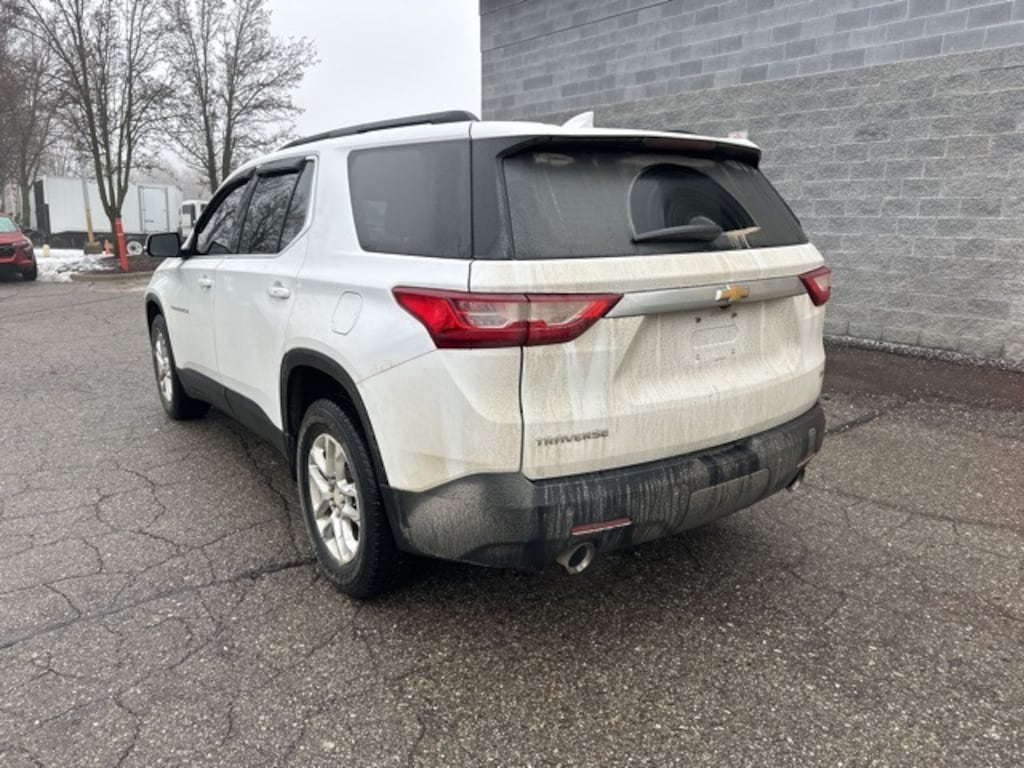 Certified 2020 Chevrolet Traverse LT Cloth w/1LT SUV