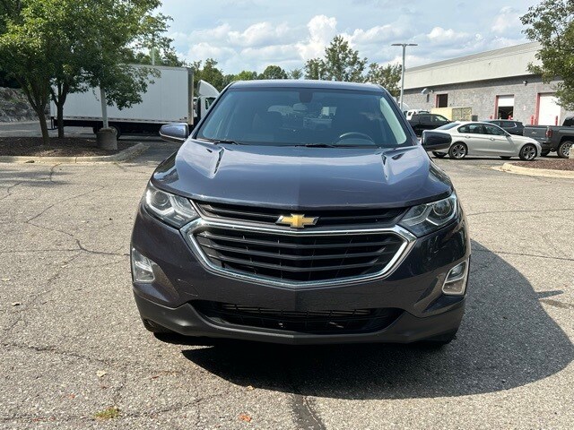 2018 Chevrolet Equinox photo 2