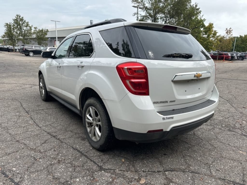 Used 2017 Chevrolet Equinox LT SUV