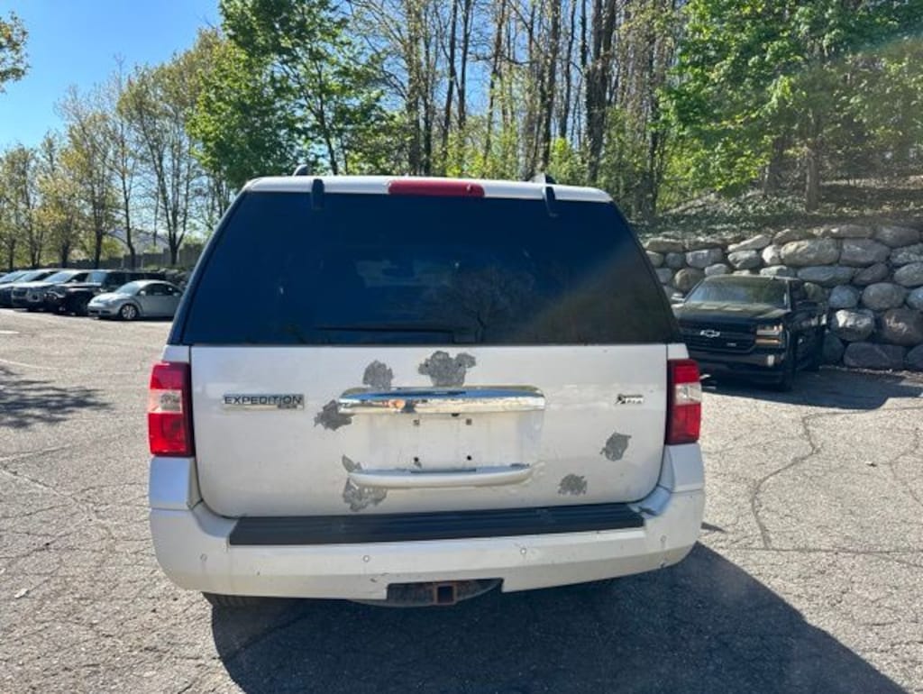 Used 2012 Ford Expedition Limited 4x4 SUV
