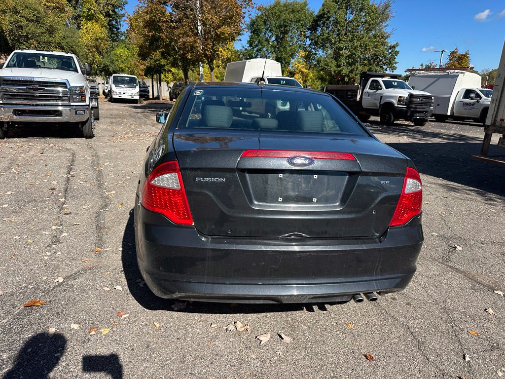 Used 2012 Ford Fusion SE Sedan