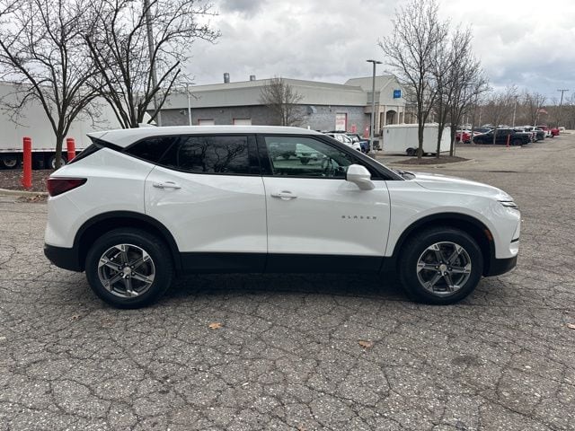 2023 Chevrolet Blazer 2LT - Photo 6