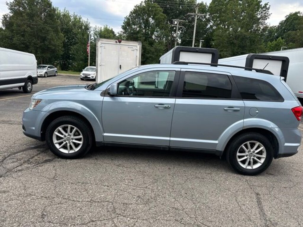 Used 2013 Dodge Journey SXT SUV