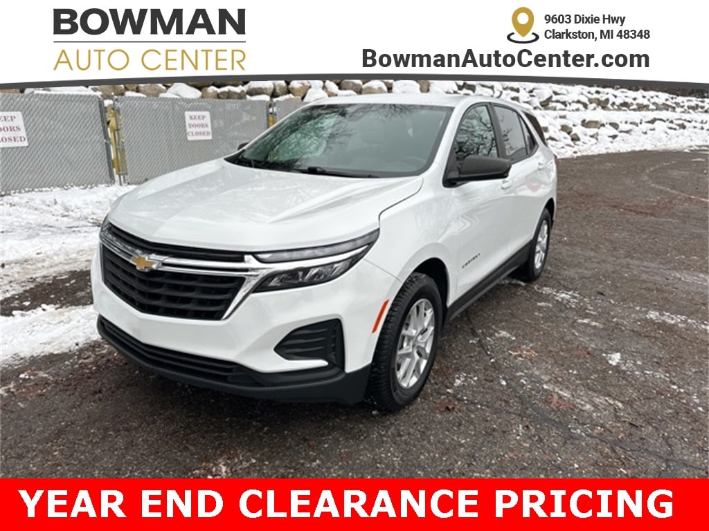 2022 Chevrolet Equinox LS's photo